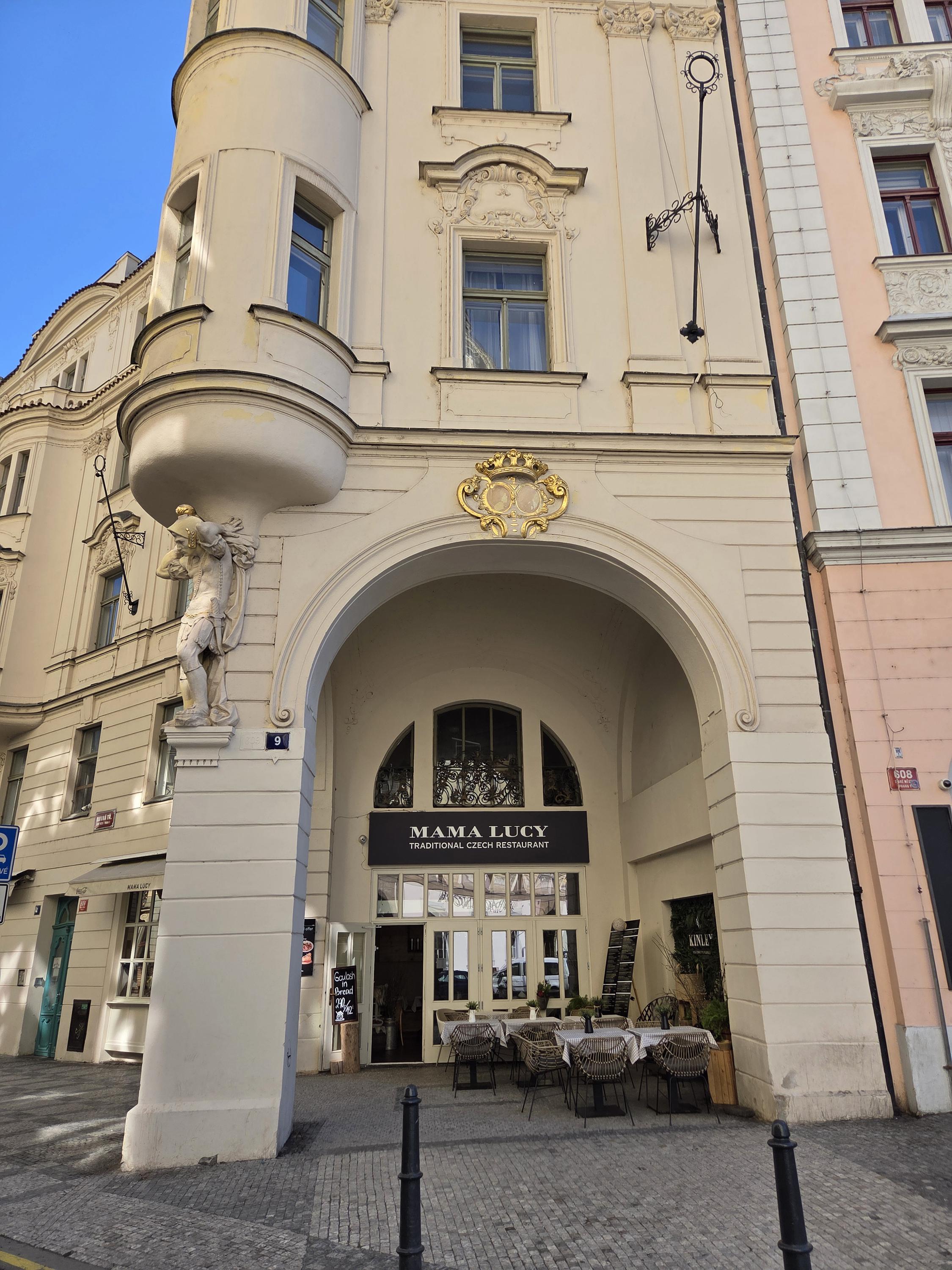 Restaurace Mama Lucy foto 4