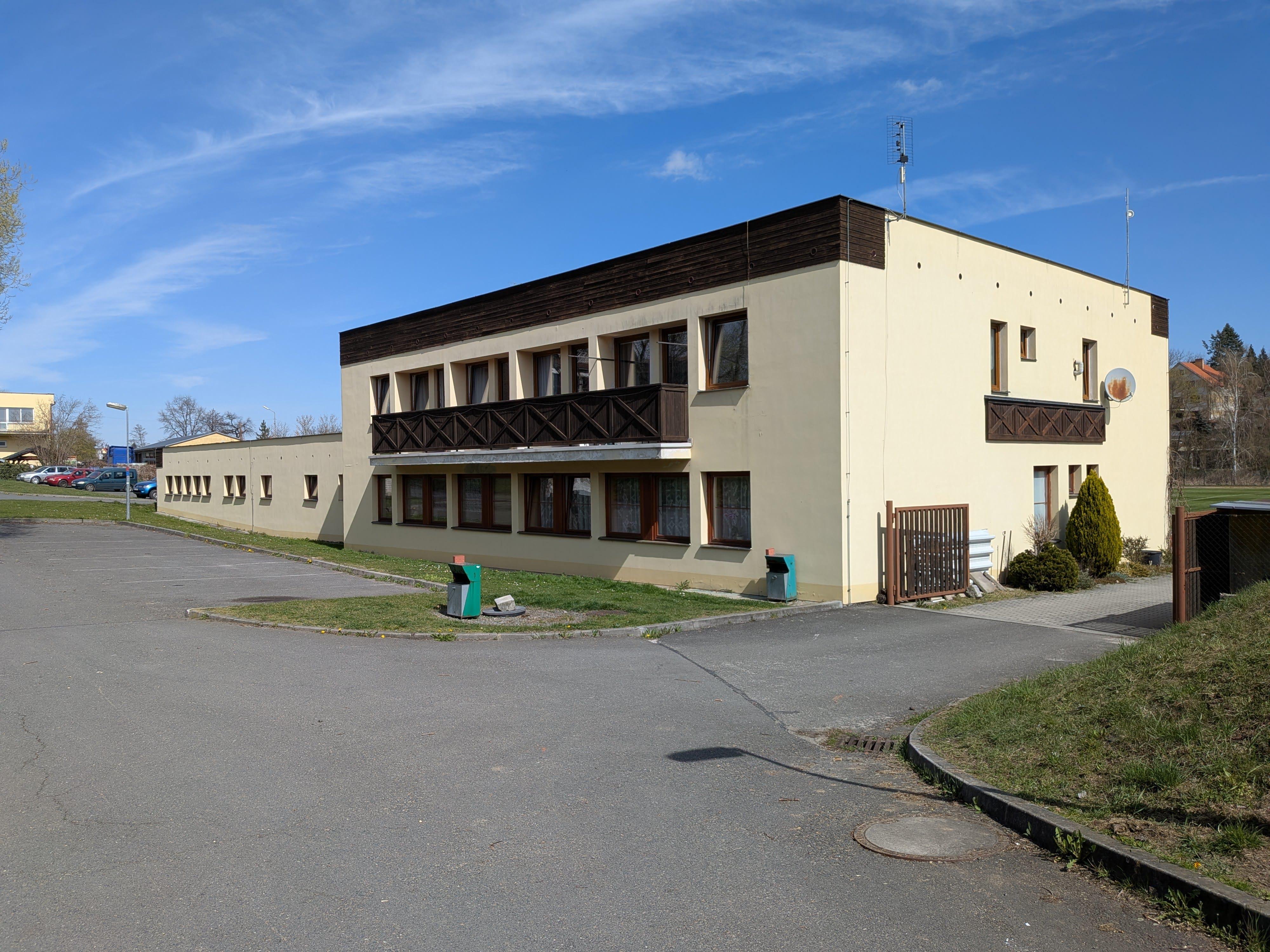 Turistická ubytovna Taverny foto 2