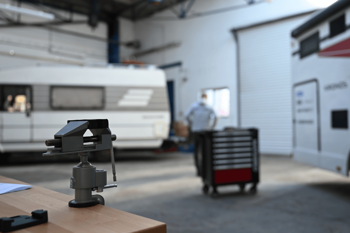 TŘI LAMY - půjčovna, servis a prodej obytných vozů a karavanů