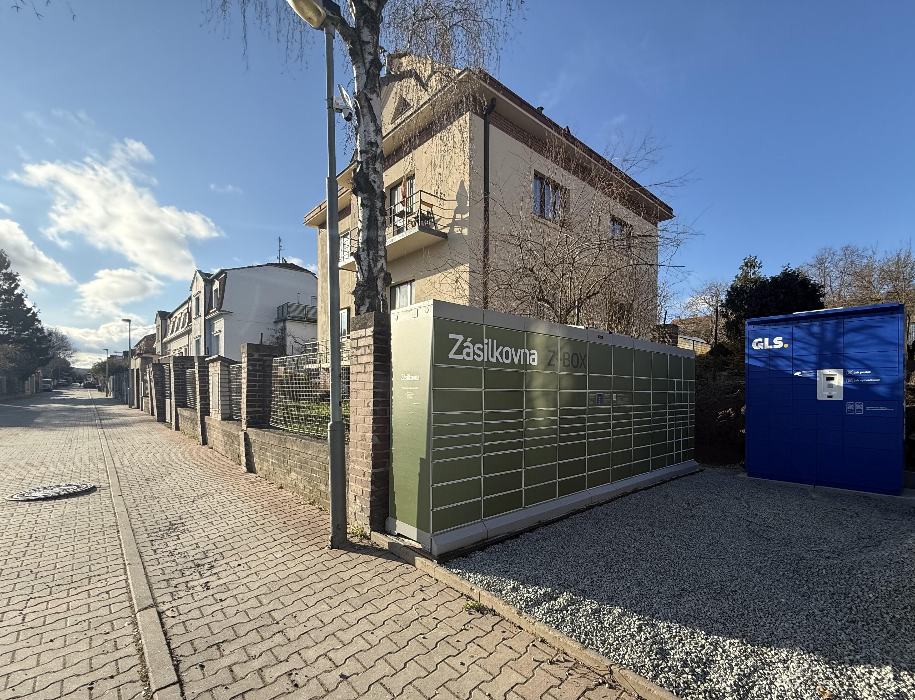Z-BOX