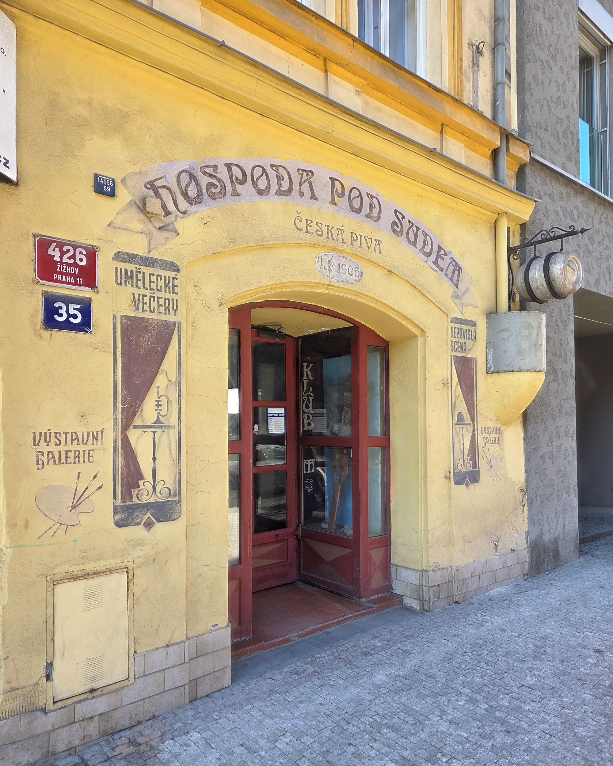 Hospoda Pod sudem foto 2