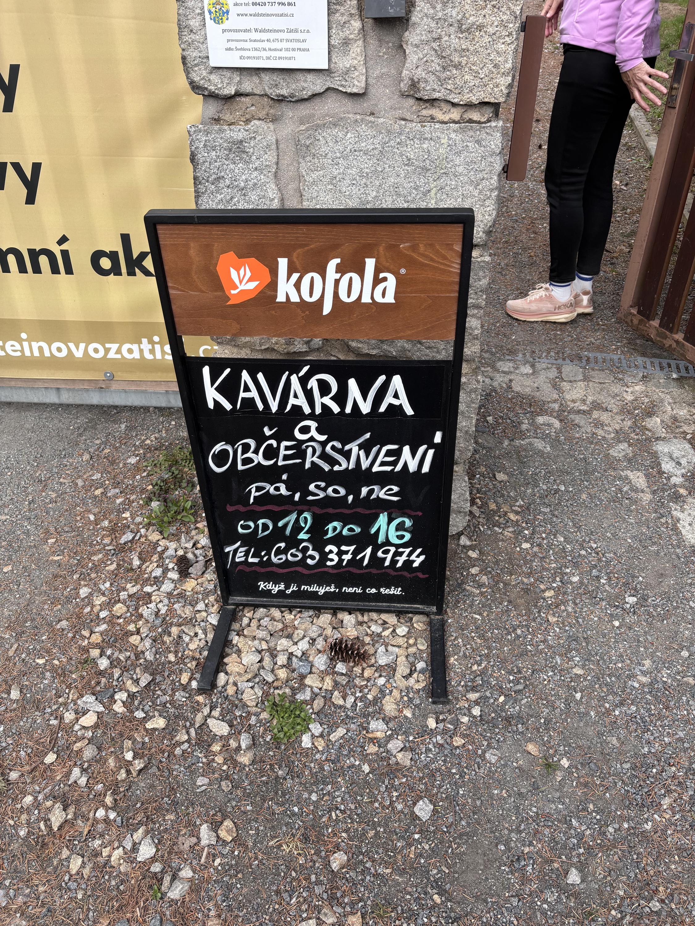 Kavárna - Zámeček Waldsteinovo Zátiší foto 2