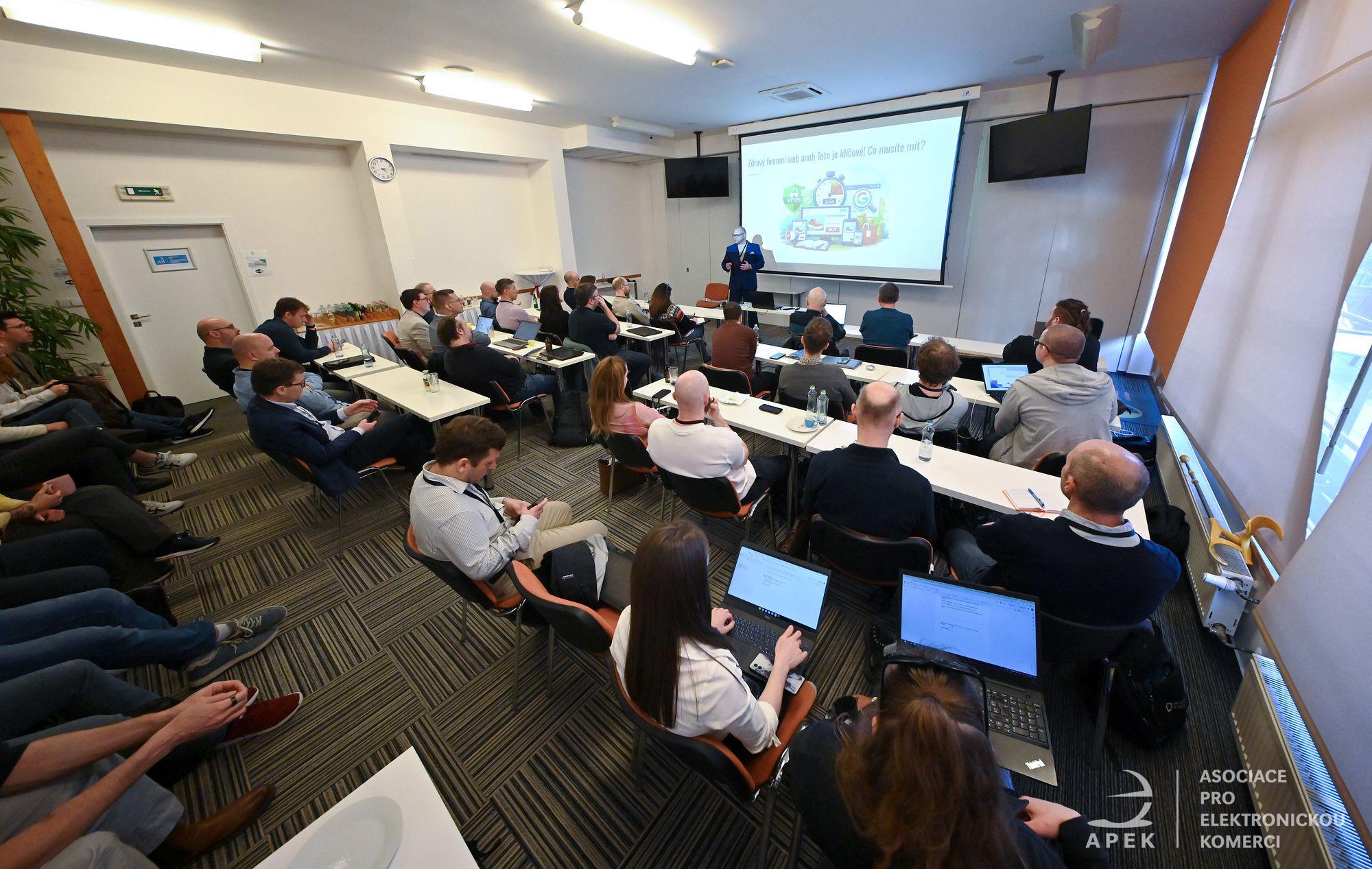 Jan Vavřička JV CZECH PROMO foto 3