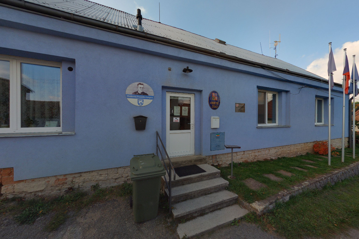 Hroubovice - obecní úřad