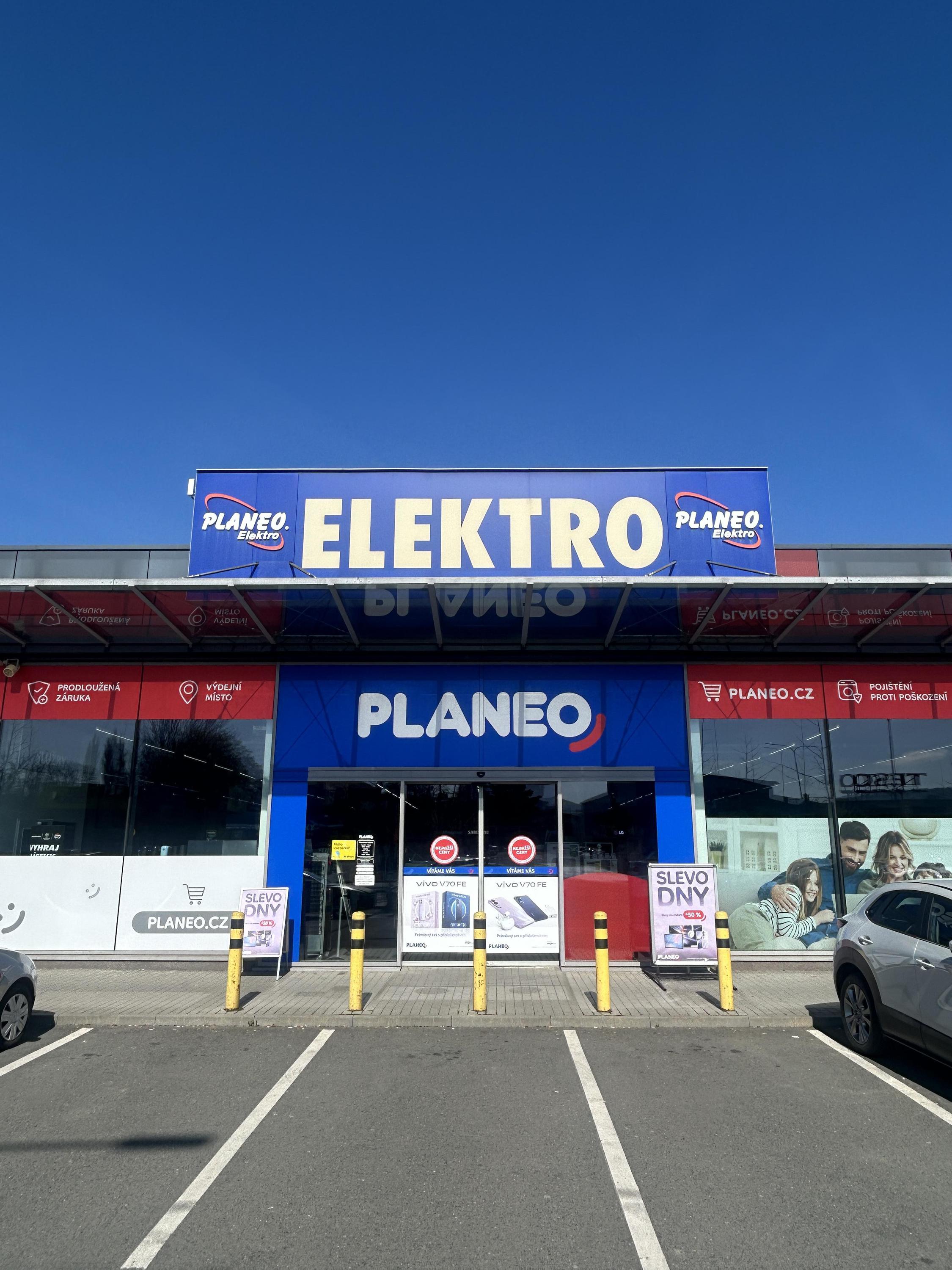 PLANEO foto 2