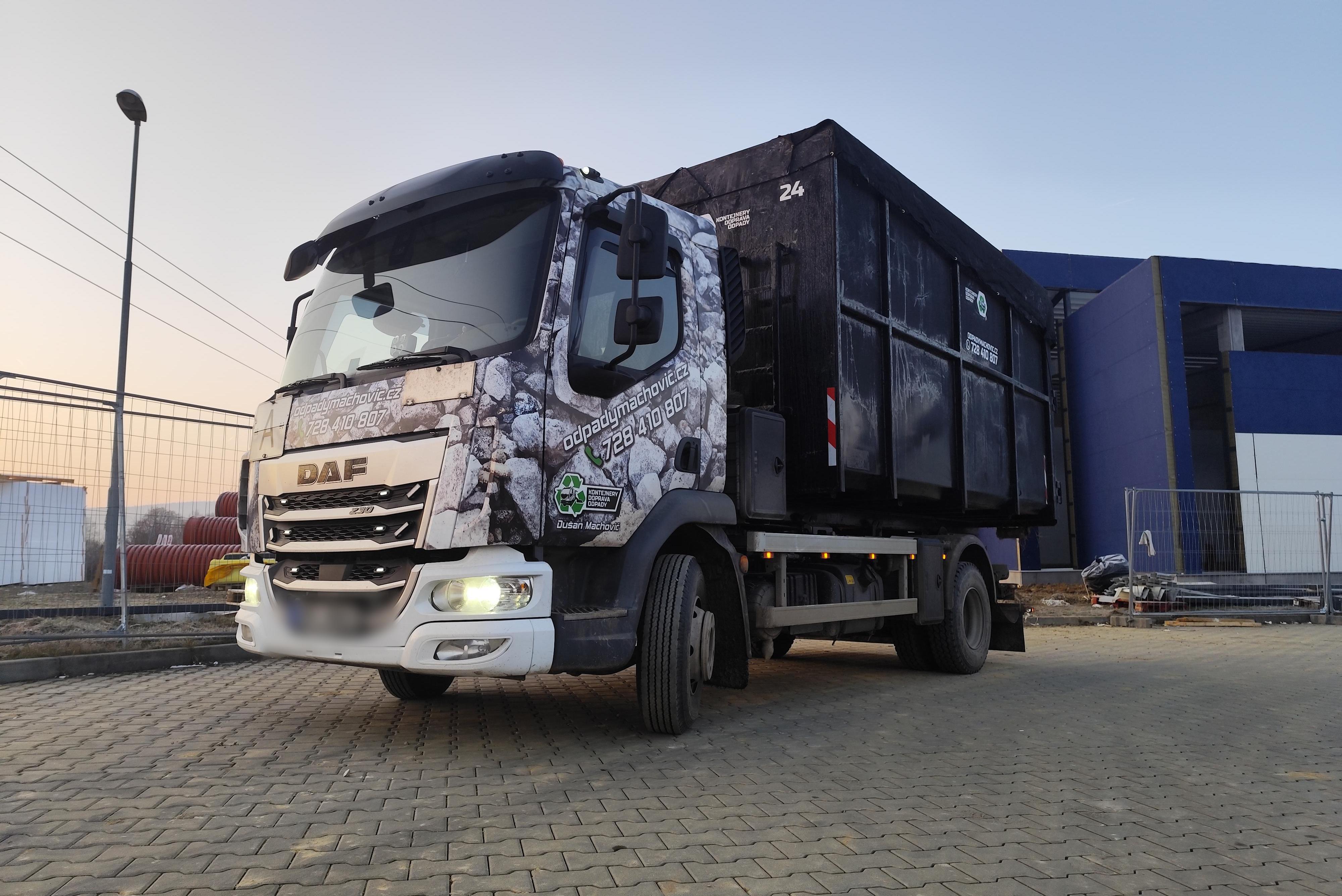 Kontejnery a odvoz odpadu Dušan Machovič