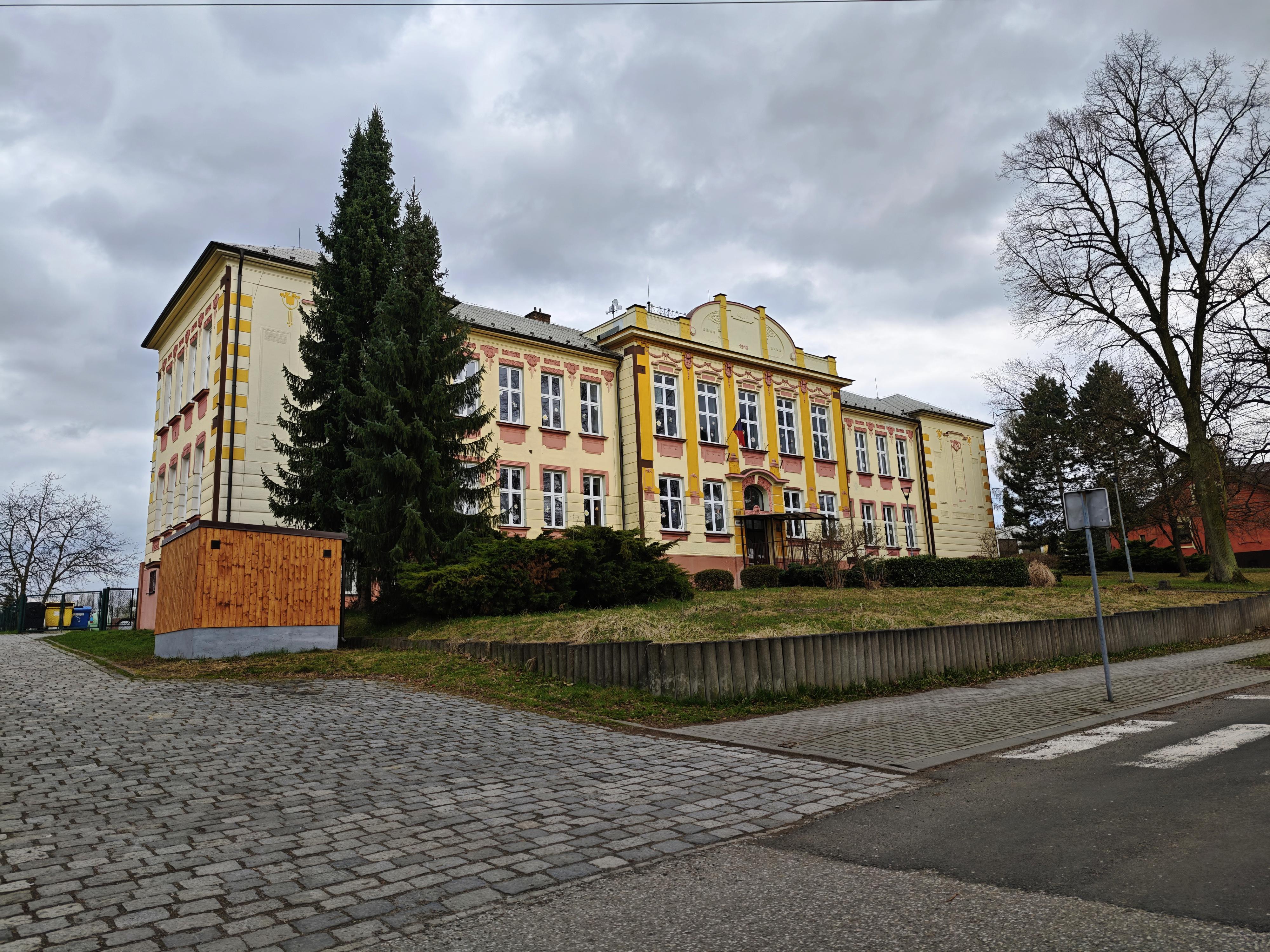 ZŠ a MŠ Doubrava foto 3