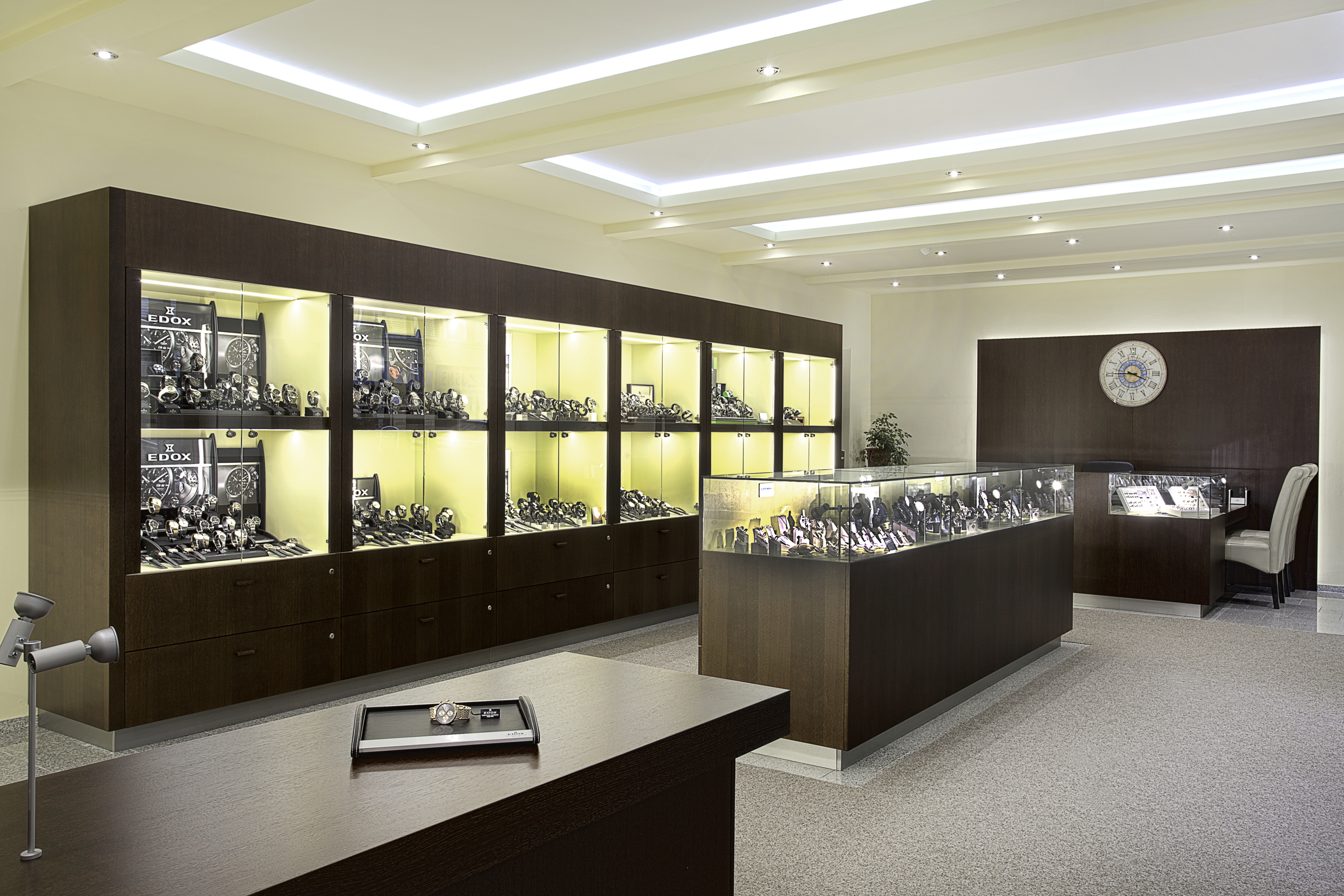 Exclusive Time foto 2