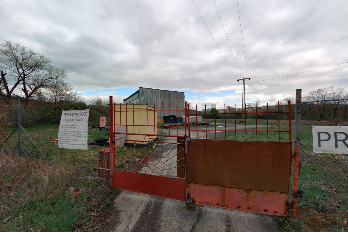 Pavel Král - Palivové dřevo Most