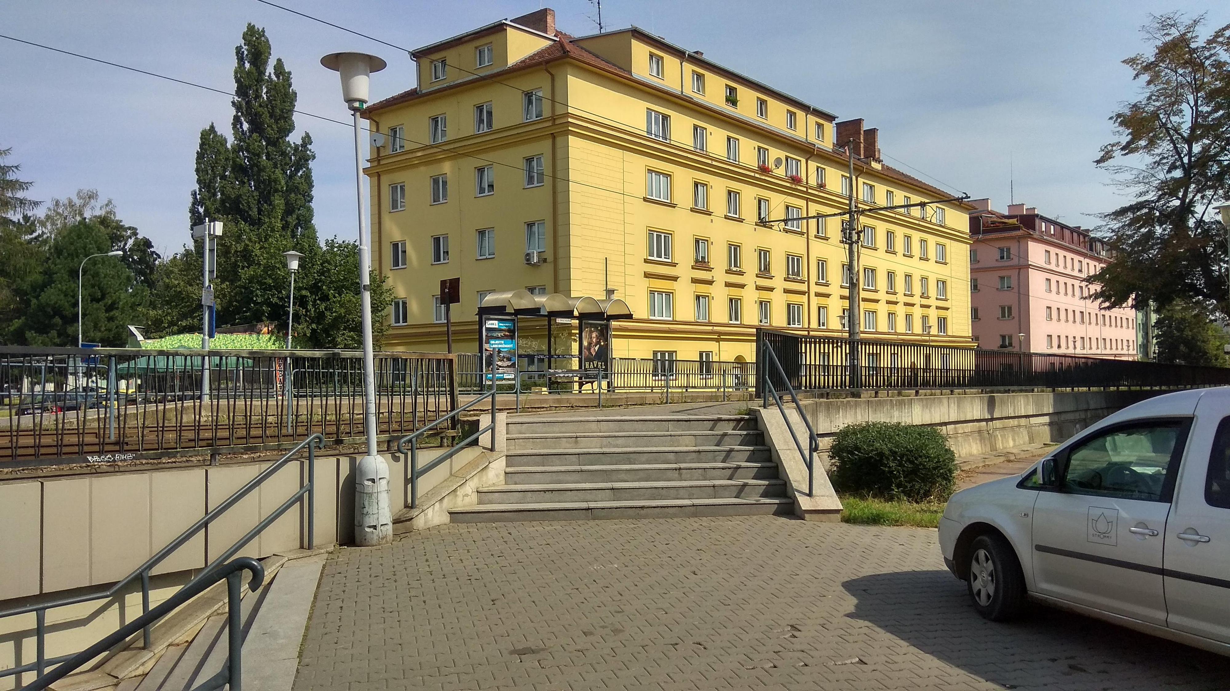 DIVADLO VĚŽ foto 5