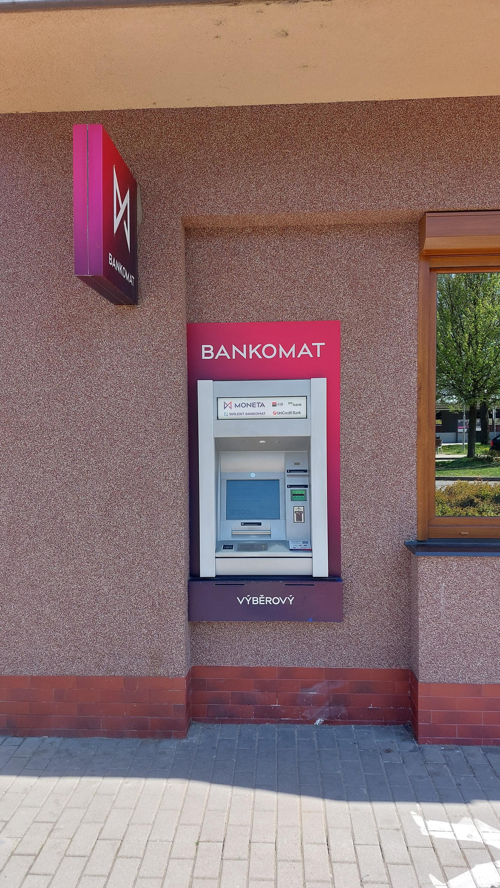 Bankomat MONETA Money Bank foto 2