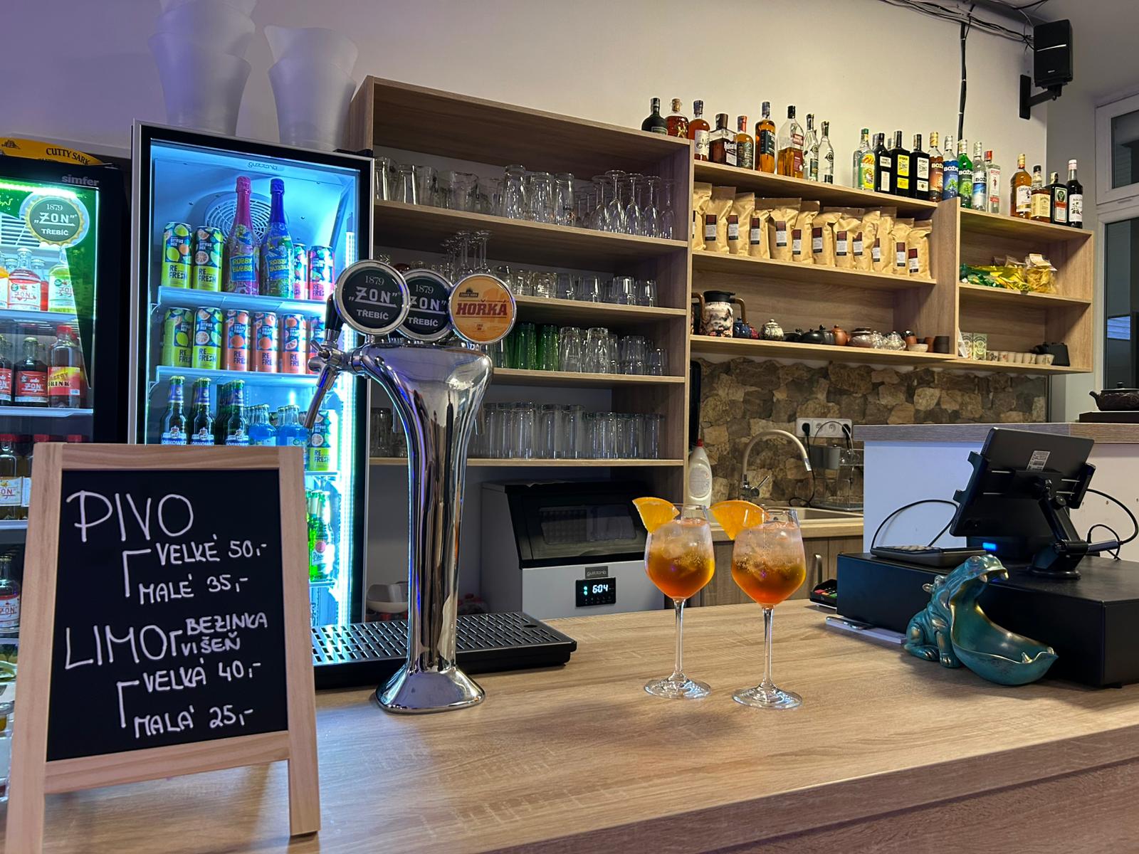 Opixe kavárna a čajovna s herní zónou foto 3