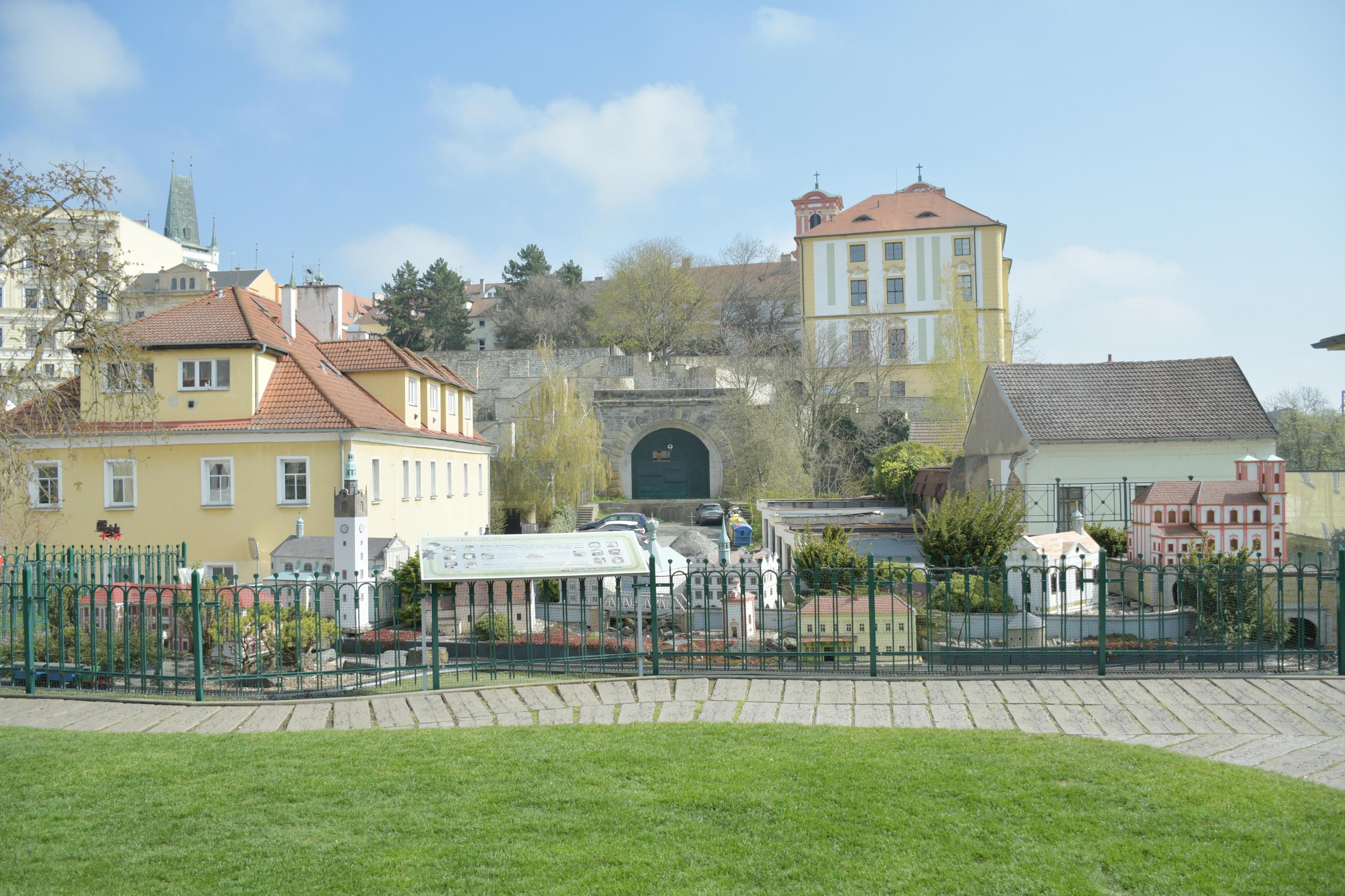 Káva s párou - Nabíjecí stanice foto 2