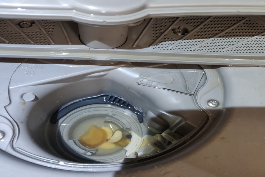 Chyba E15, E09, E19, E24 u myčky BOSCH?