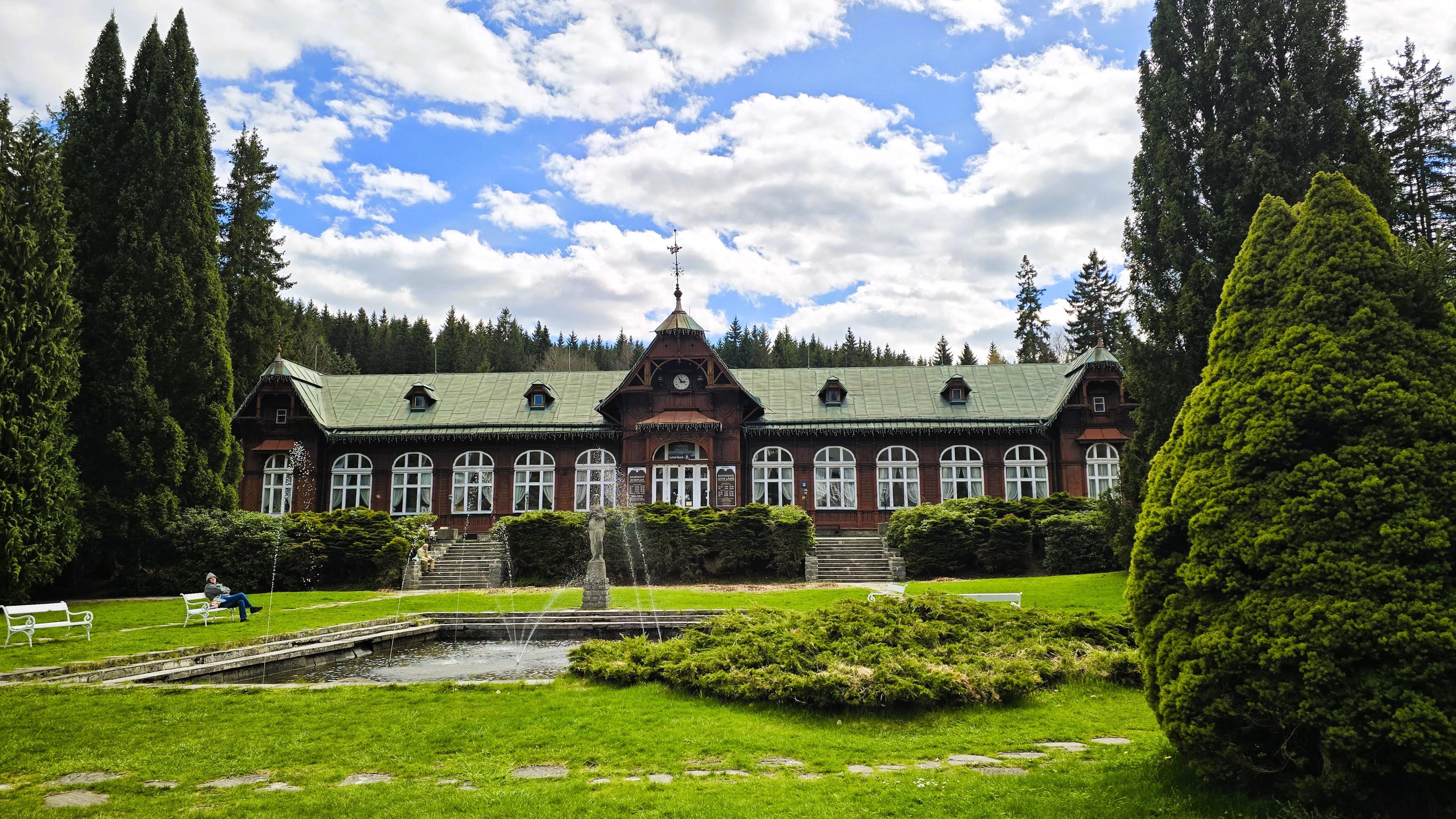 Bazénový komplex - Horské lázně Karlova Studánka foto 3