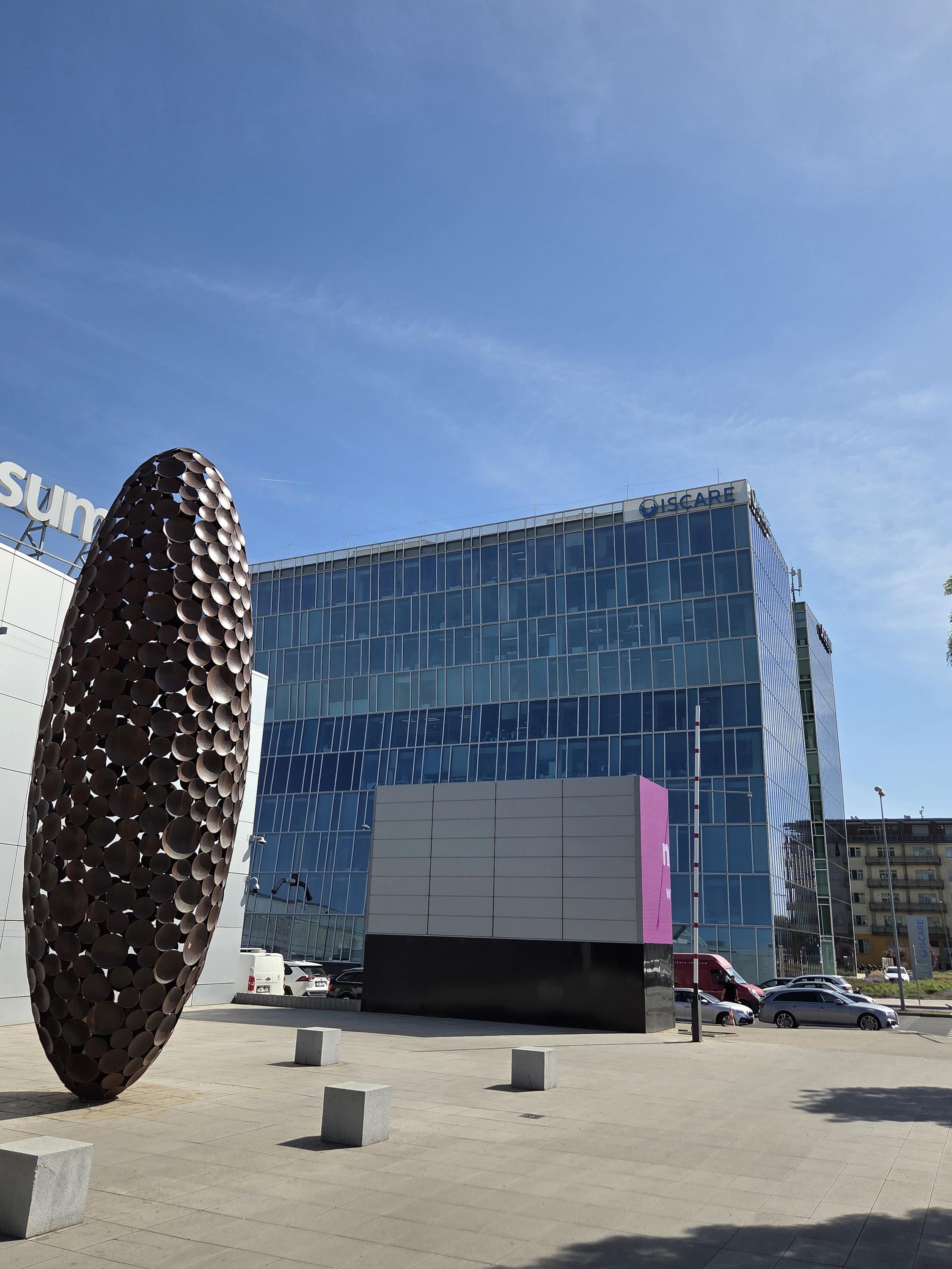 IVF ISCARE foto 1
