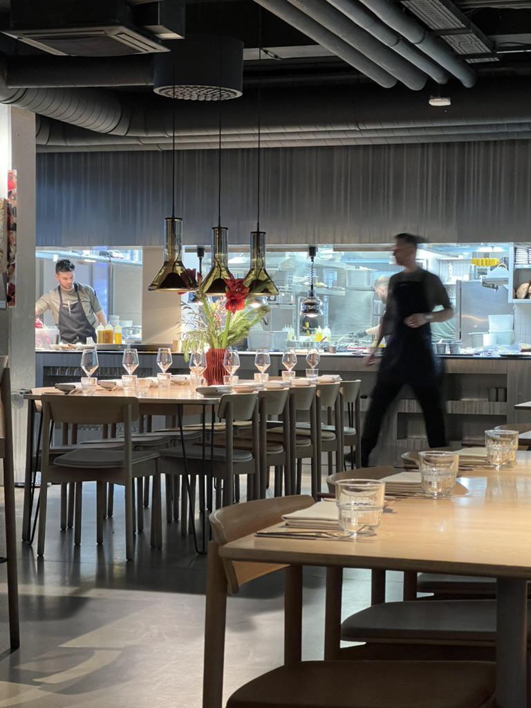 Restaurant ALMA Prague foto 2