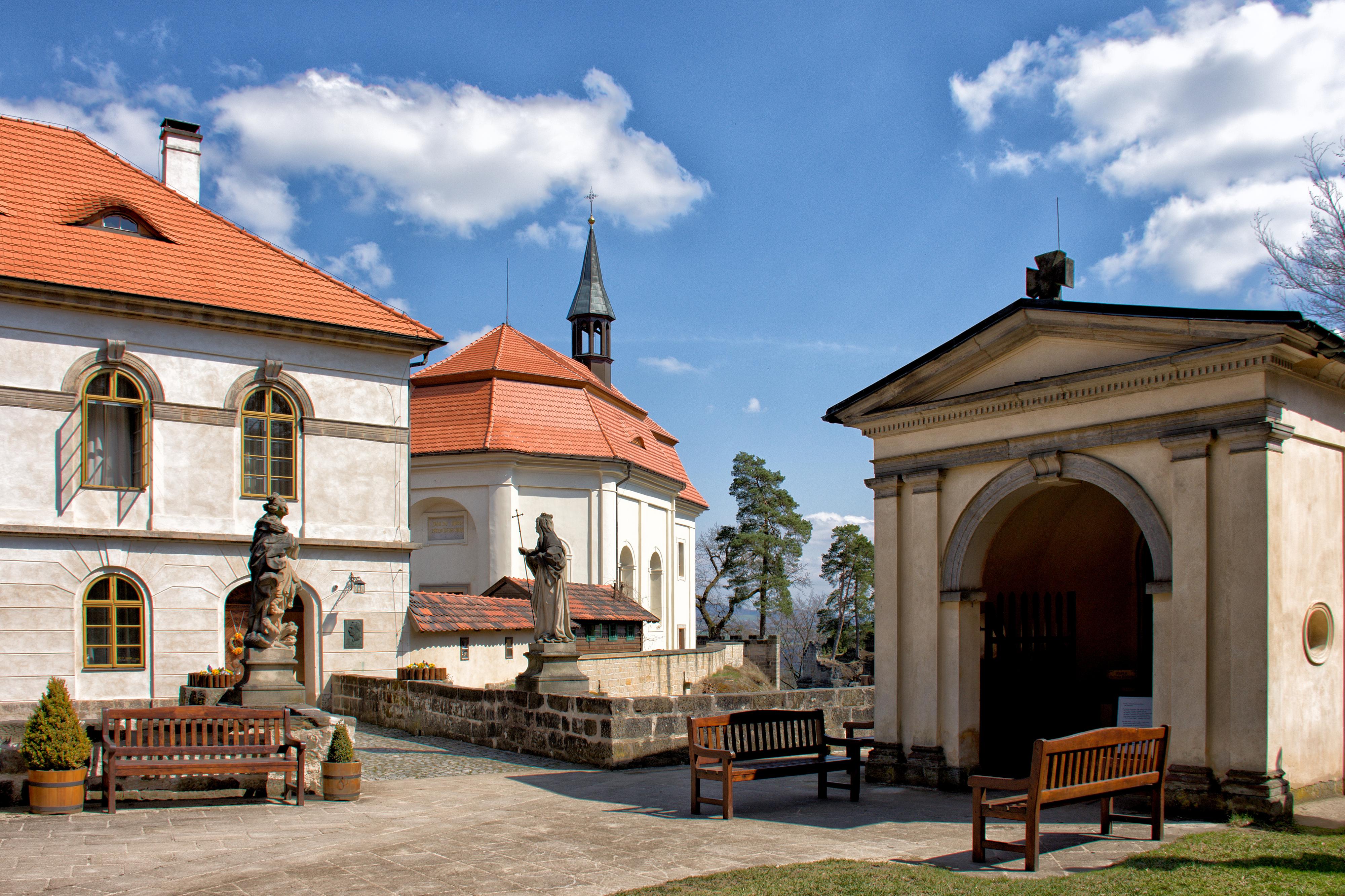 Hrad Valdštejn foto 6
