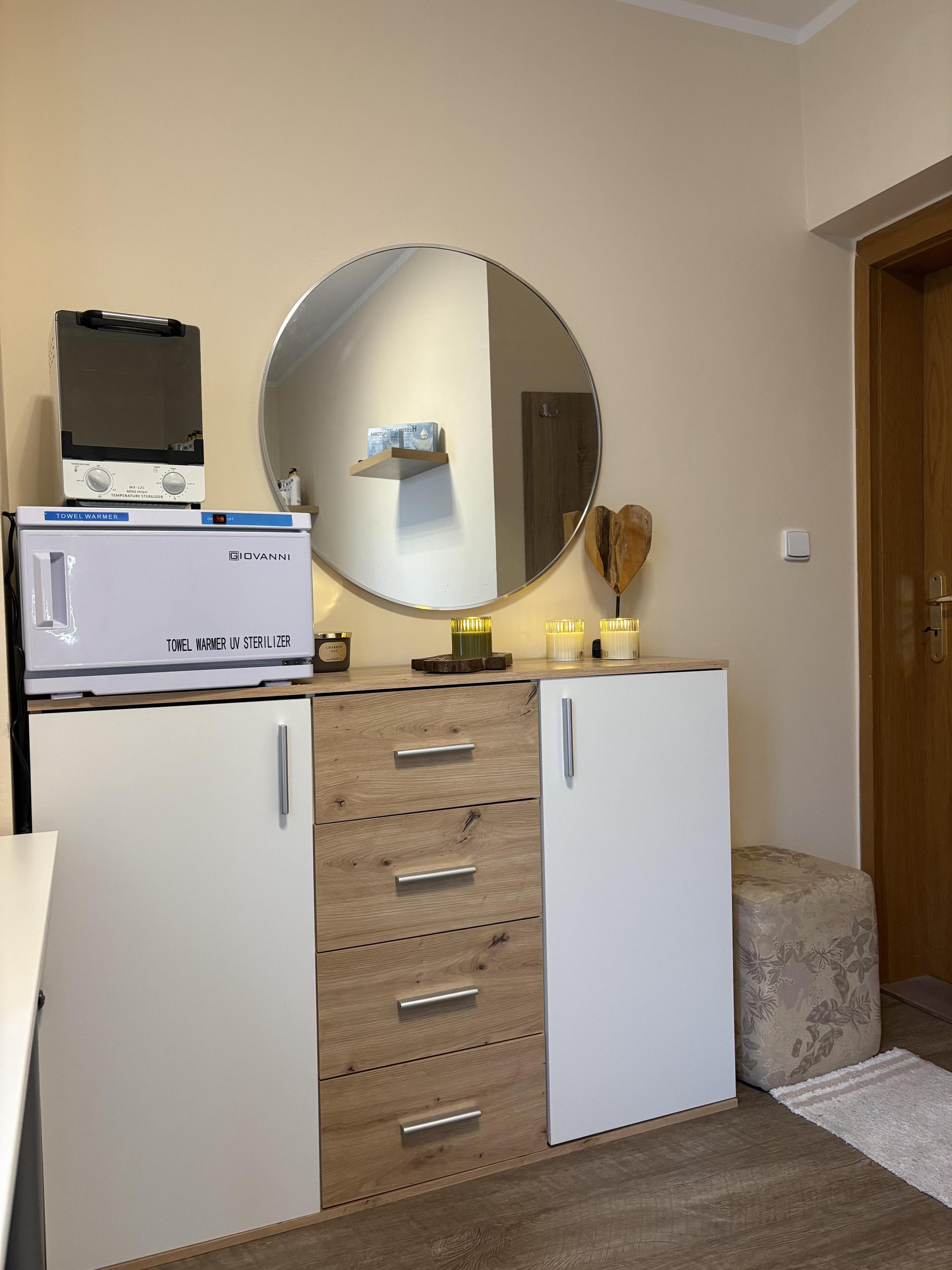 Ezria Beauty Salon foto 2