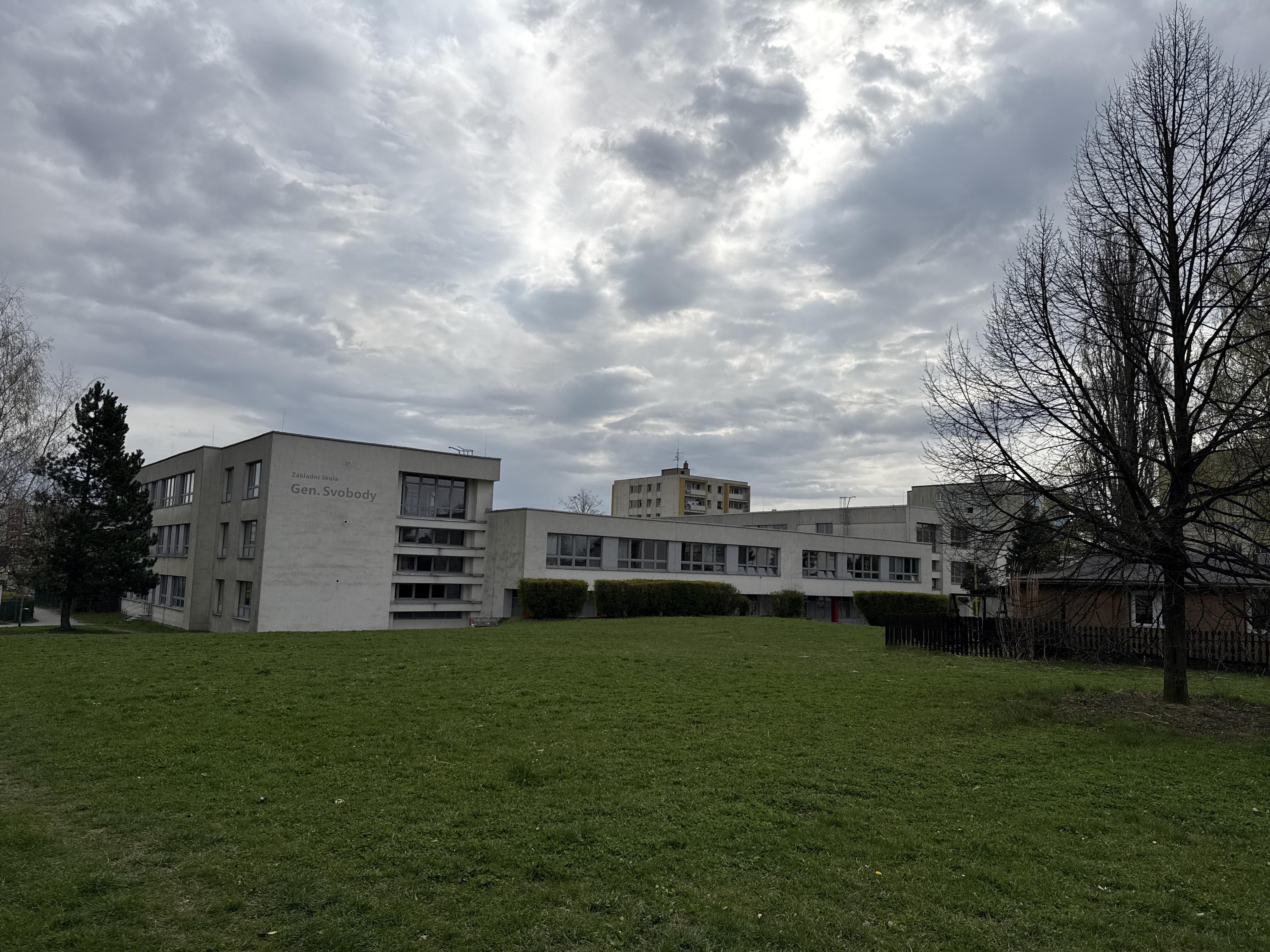 Základní škola Havířov-Šumbark Gen. Svobody 16/284 okres Karviná foto 2