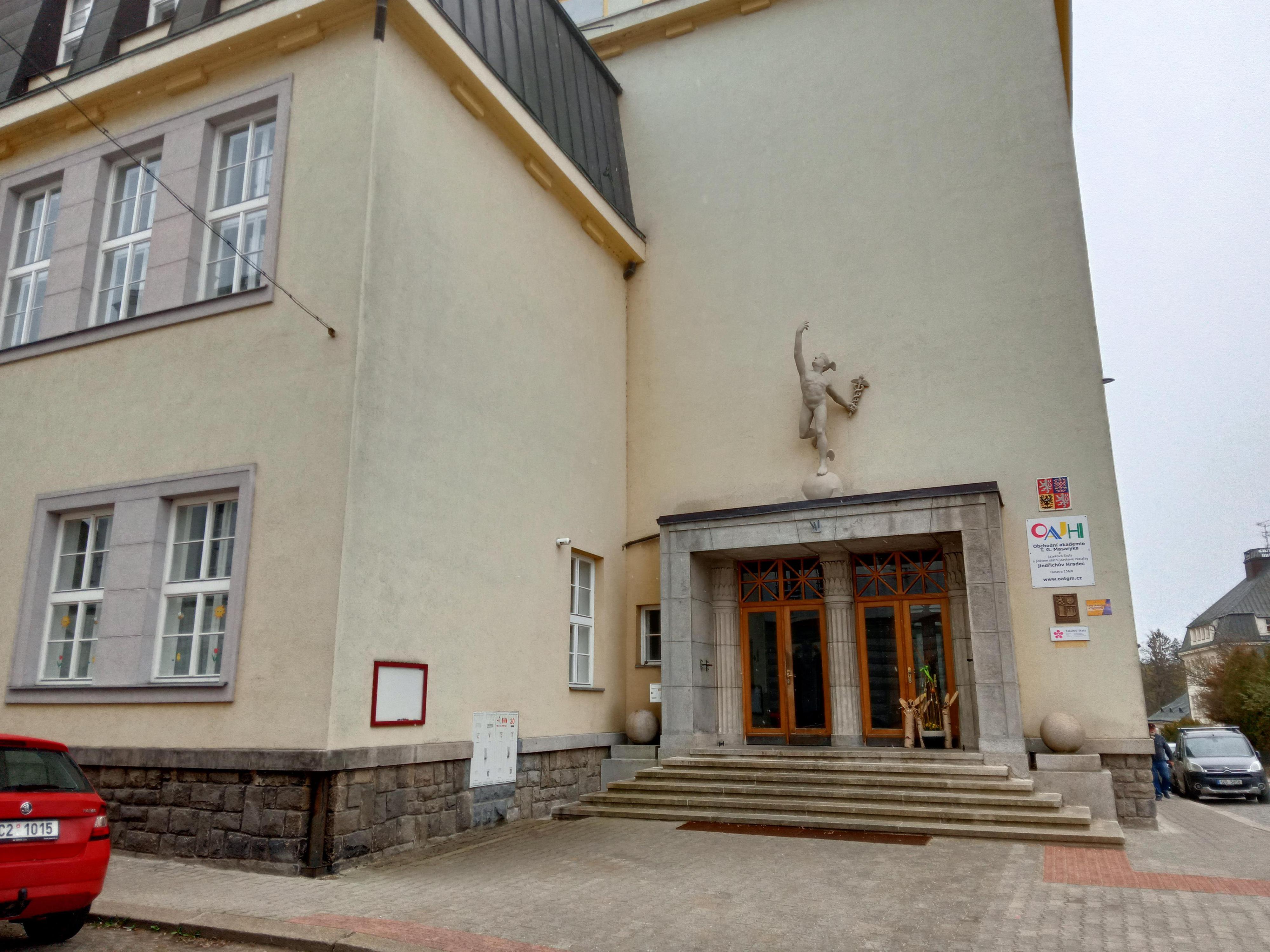 Obchodní akademie T. G. Masaryka Jindřichův Hradec foto 6
