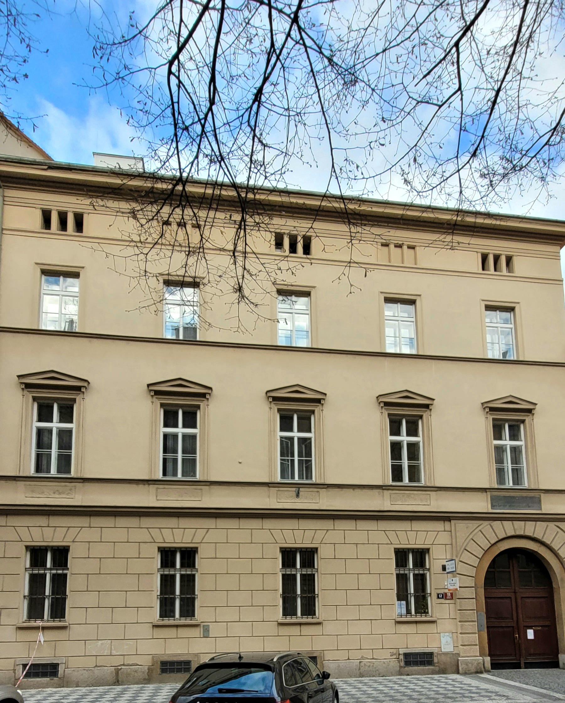 Církevní střední škola Jana Boska - Školní jídelna foto 2