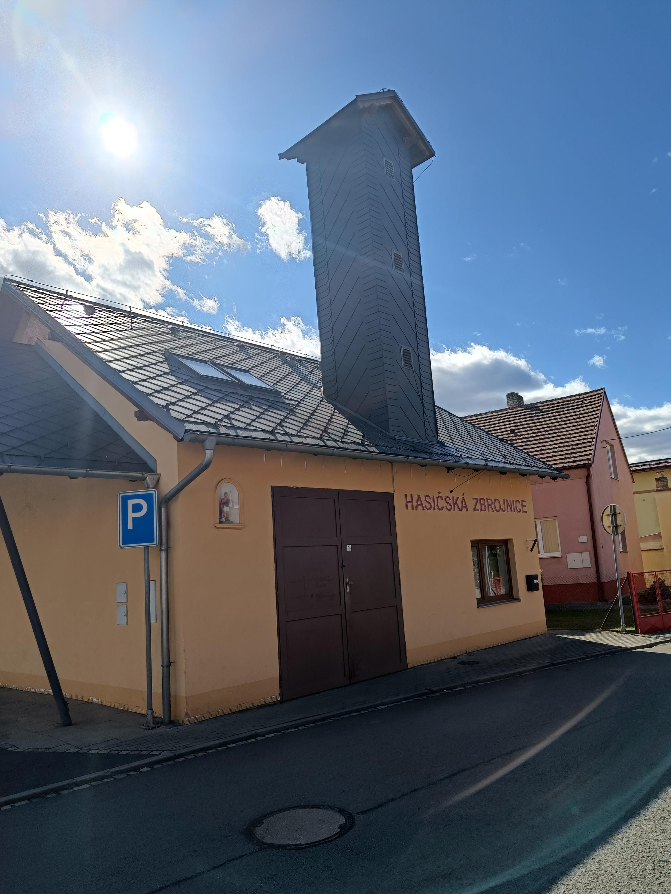 Hasičská zbrojnice Opava-Malé Hoštice foto 2