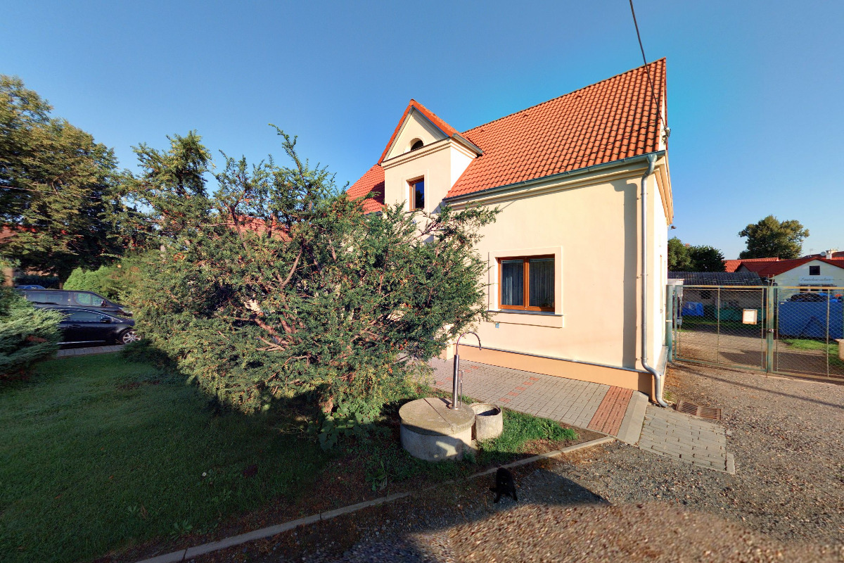 Hostouň - obecní úřad foto 4