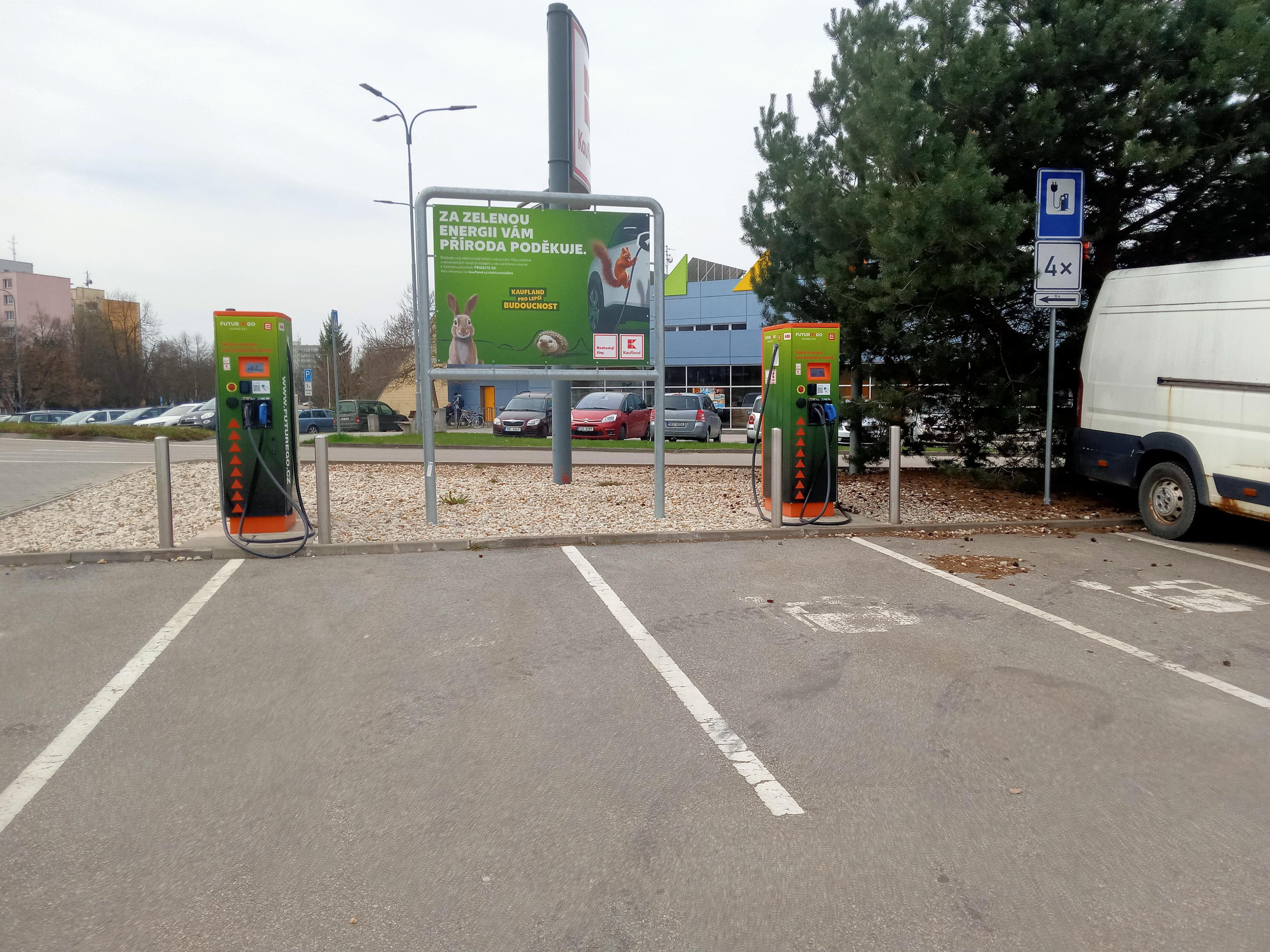 Nabíjecí stanice ČEZ foto 4