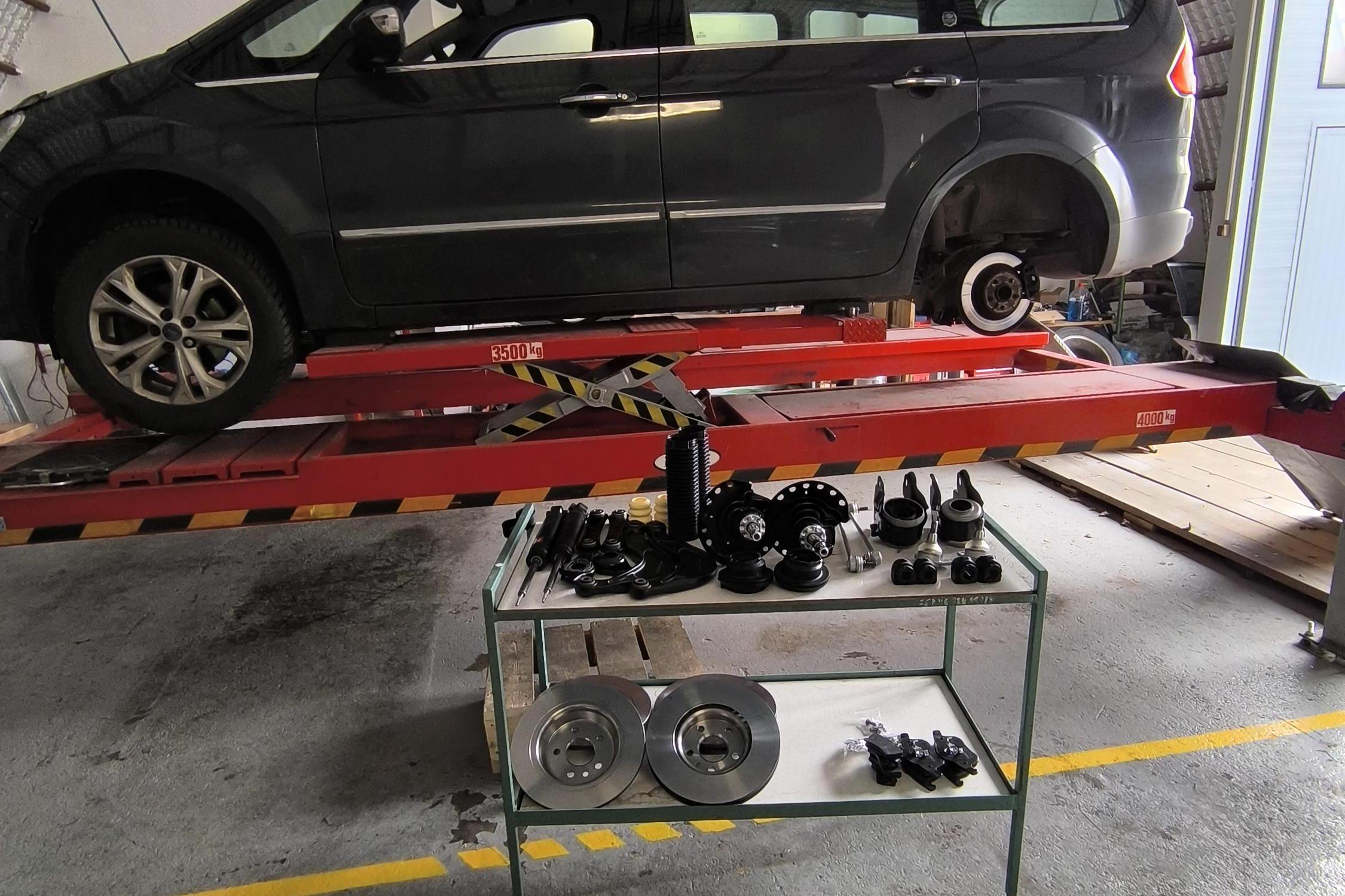 Servis Karlov foto 1