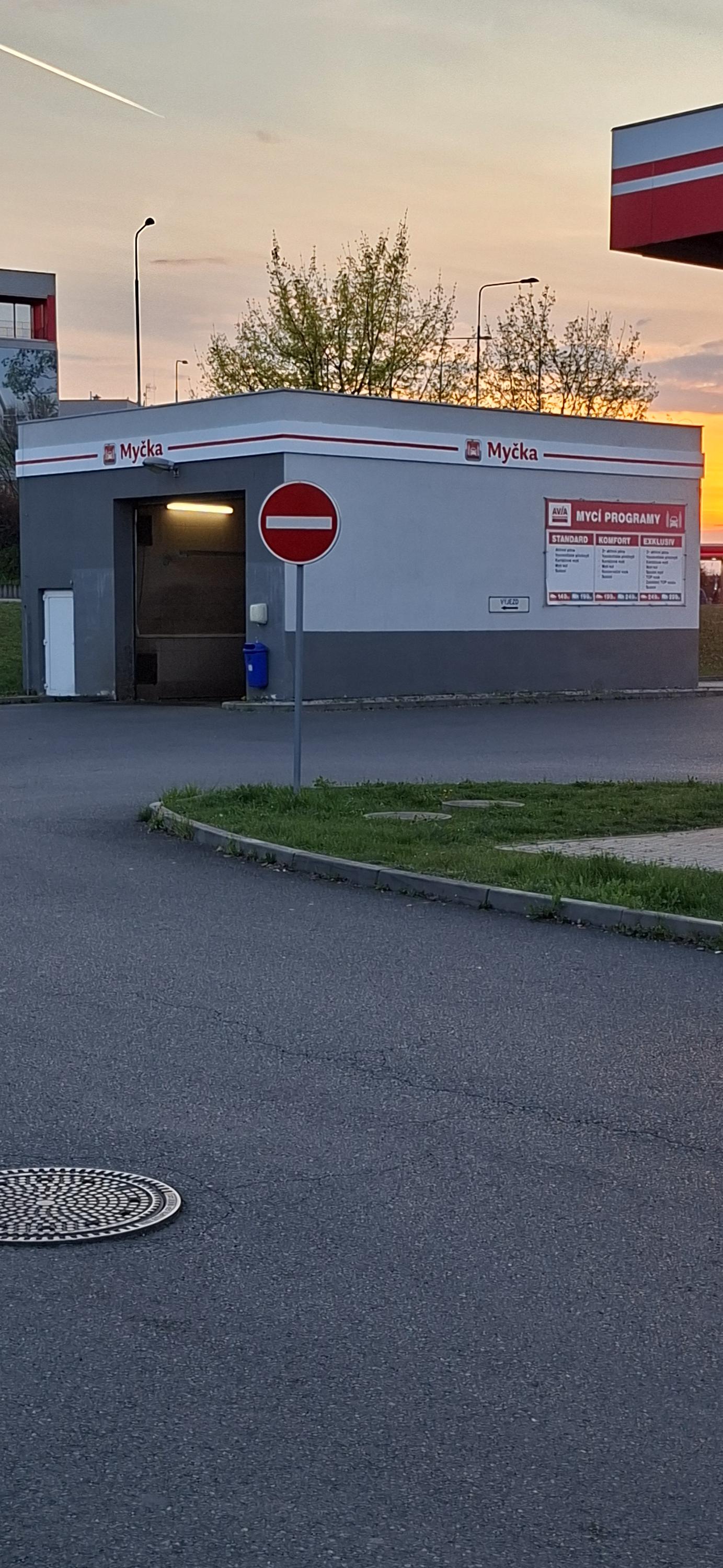 Automyčka AVIA foto 2