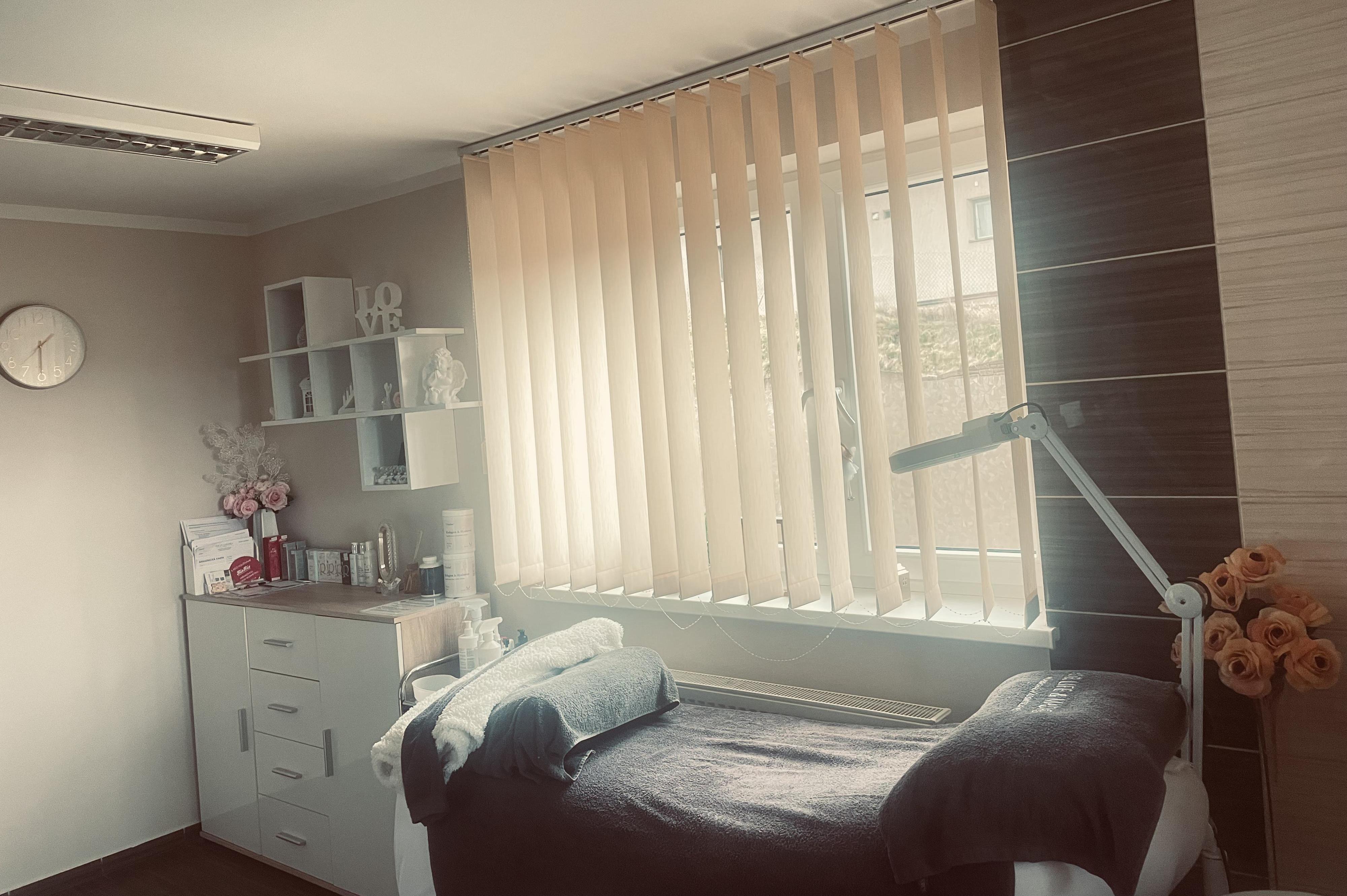 Kosmetický a nehtový salón - Lenka Kašparová