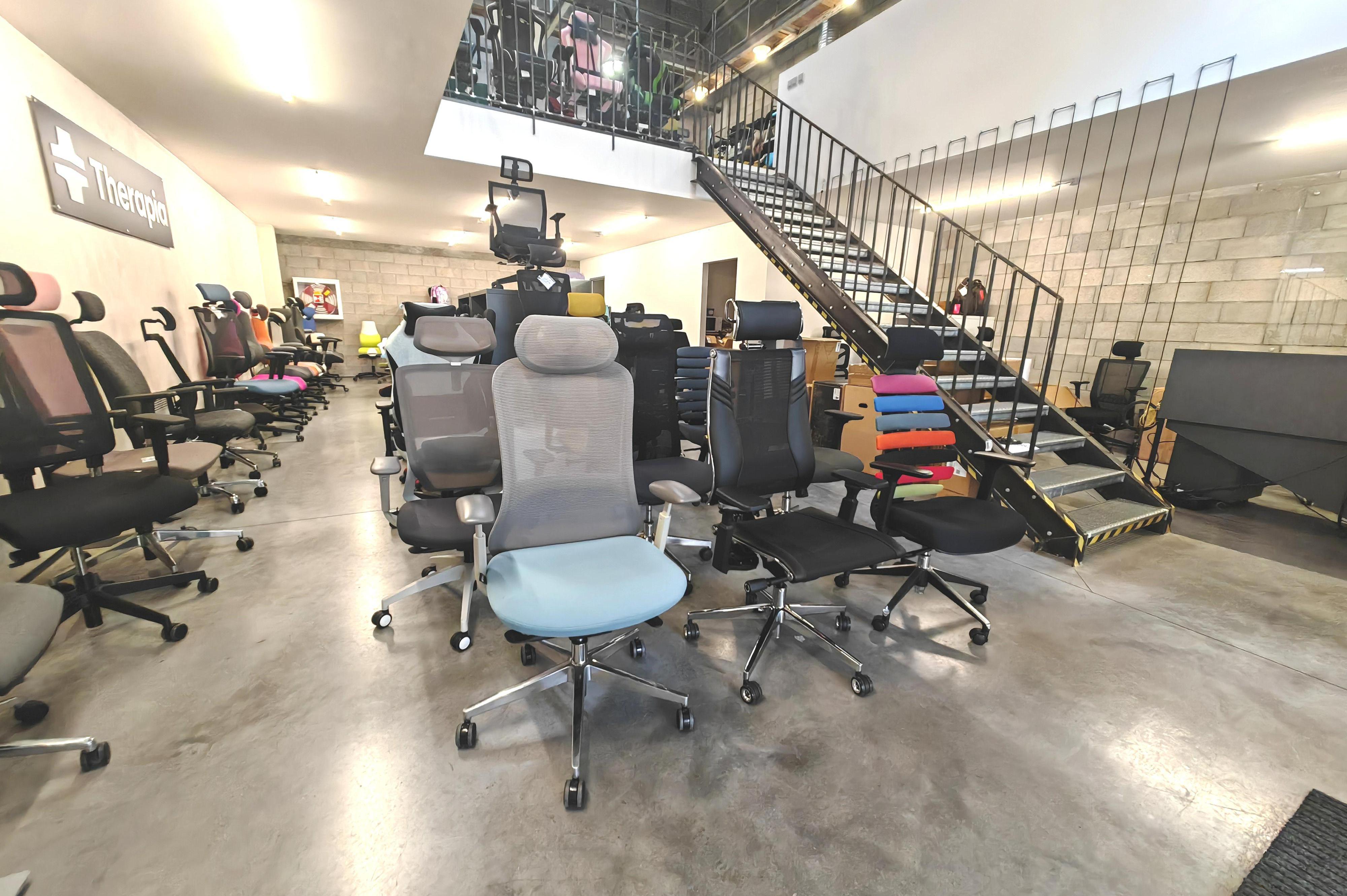 KANCELARSKEZIDLE.COM