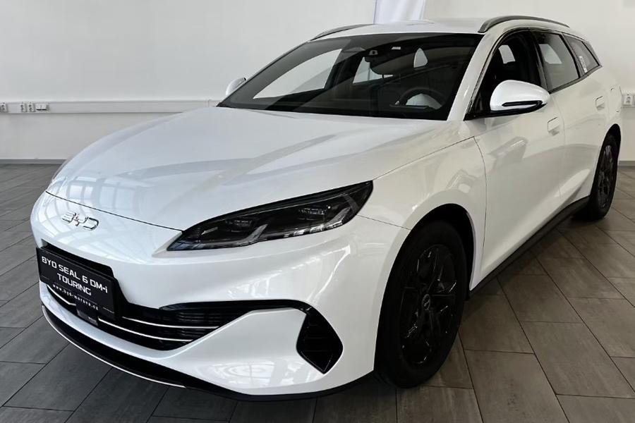 BYD Seal 6 | DM-i Touring Comfort Lite