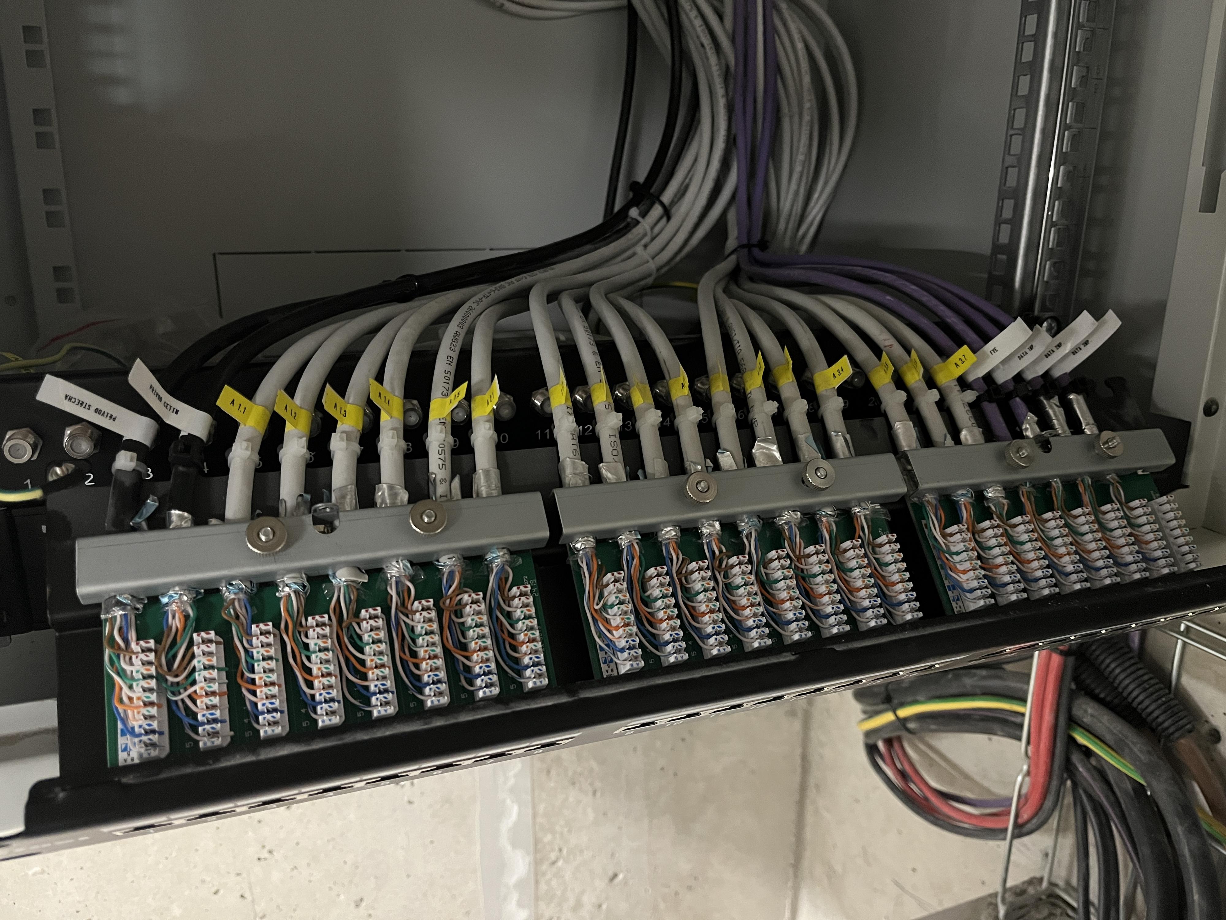 Elektroinstalace - Martin Cihlář