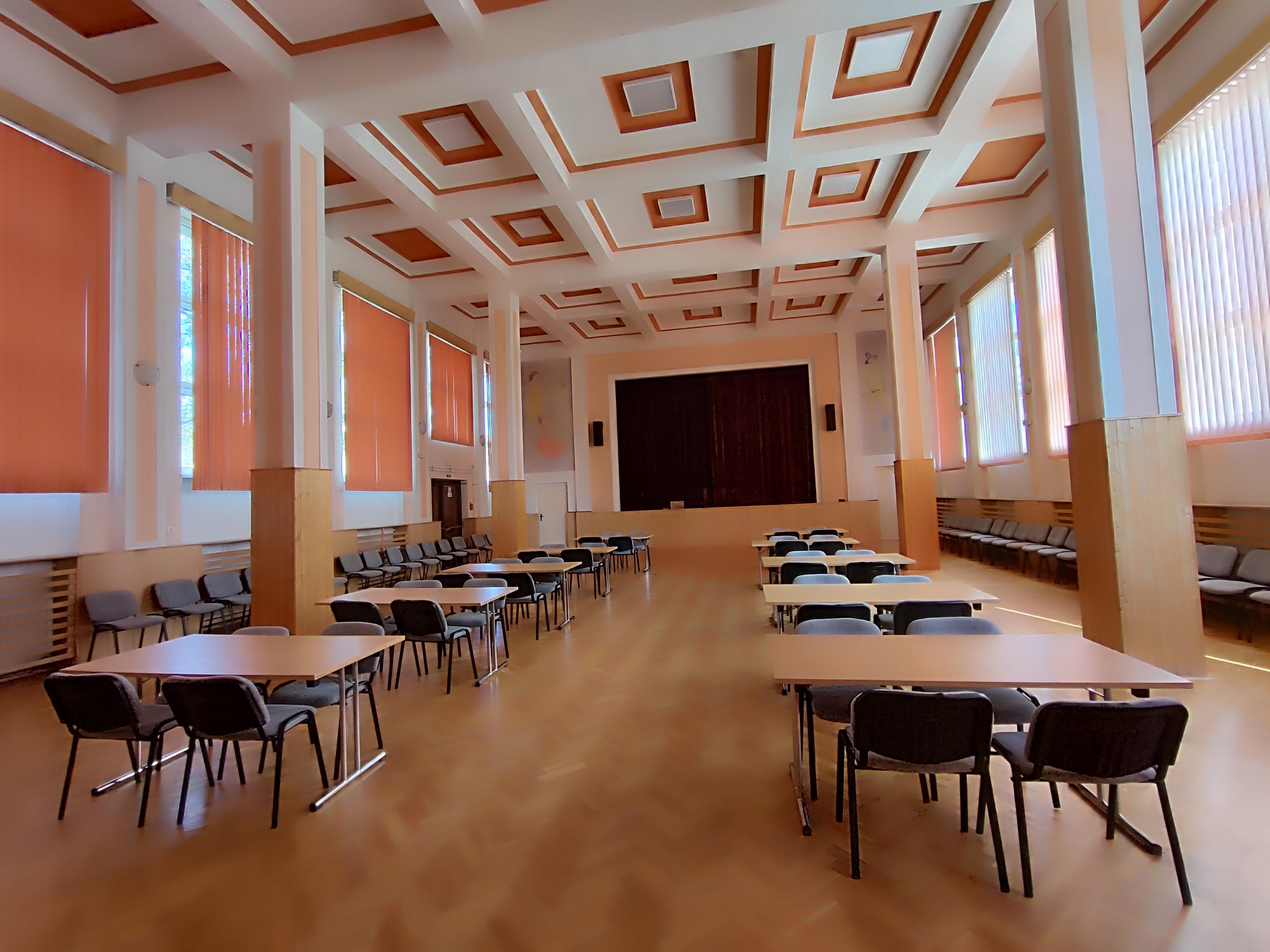 Gymnázium a Střední průmyslová škola elektrotechniky a informatiky, Frenštát pod Radhoštěm foto 4