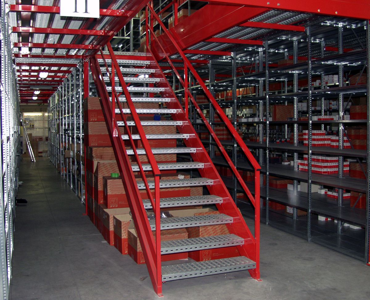 regaly-regaly.cz foto 3