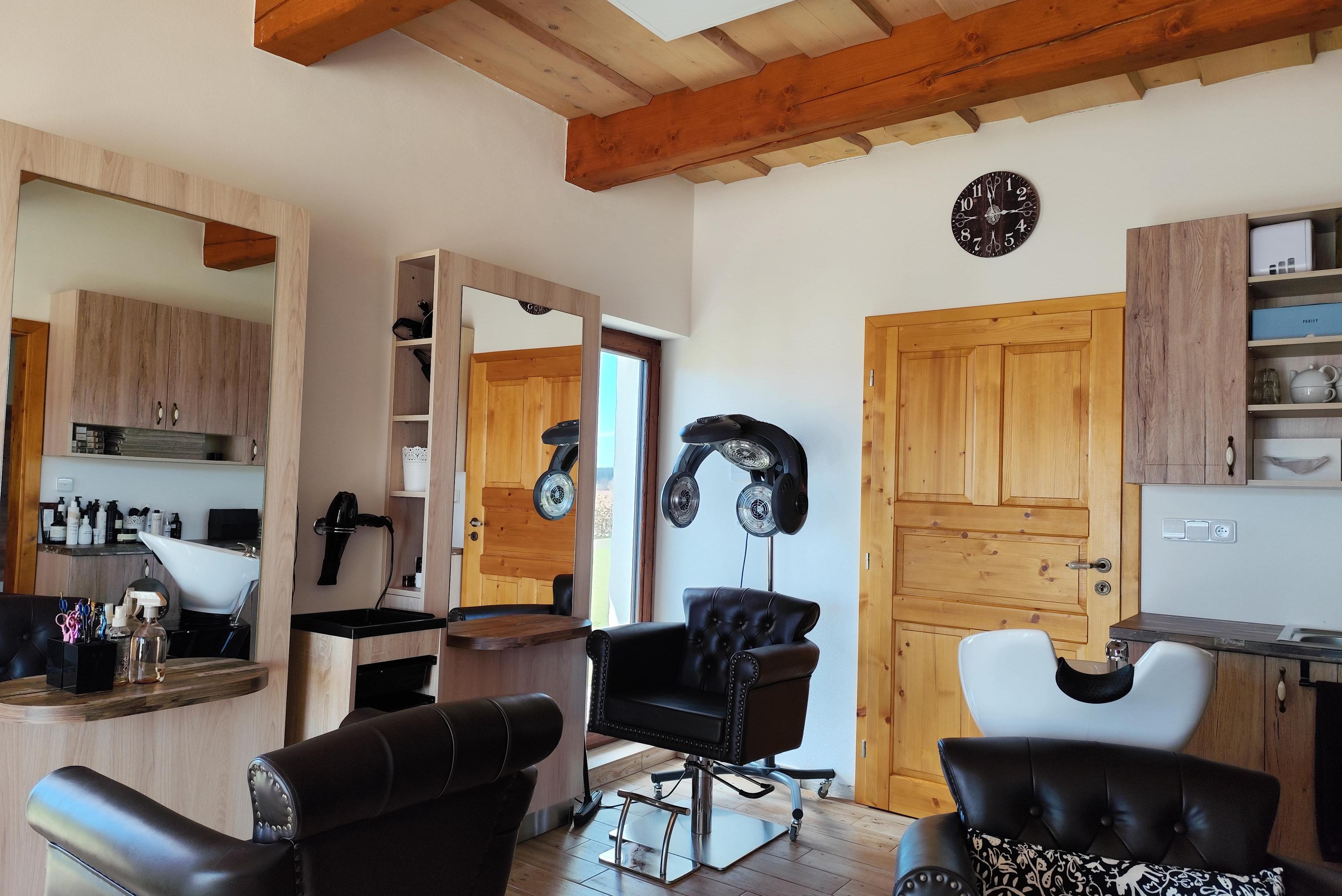 Vlasové studio Hanka