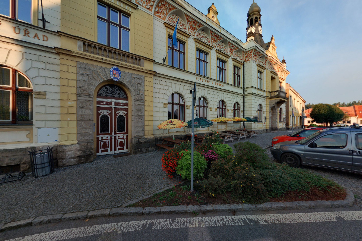 Hostinec v Radnici