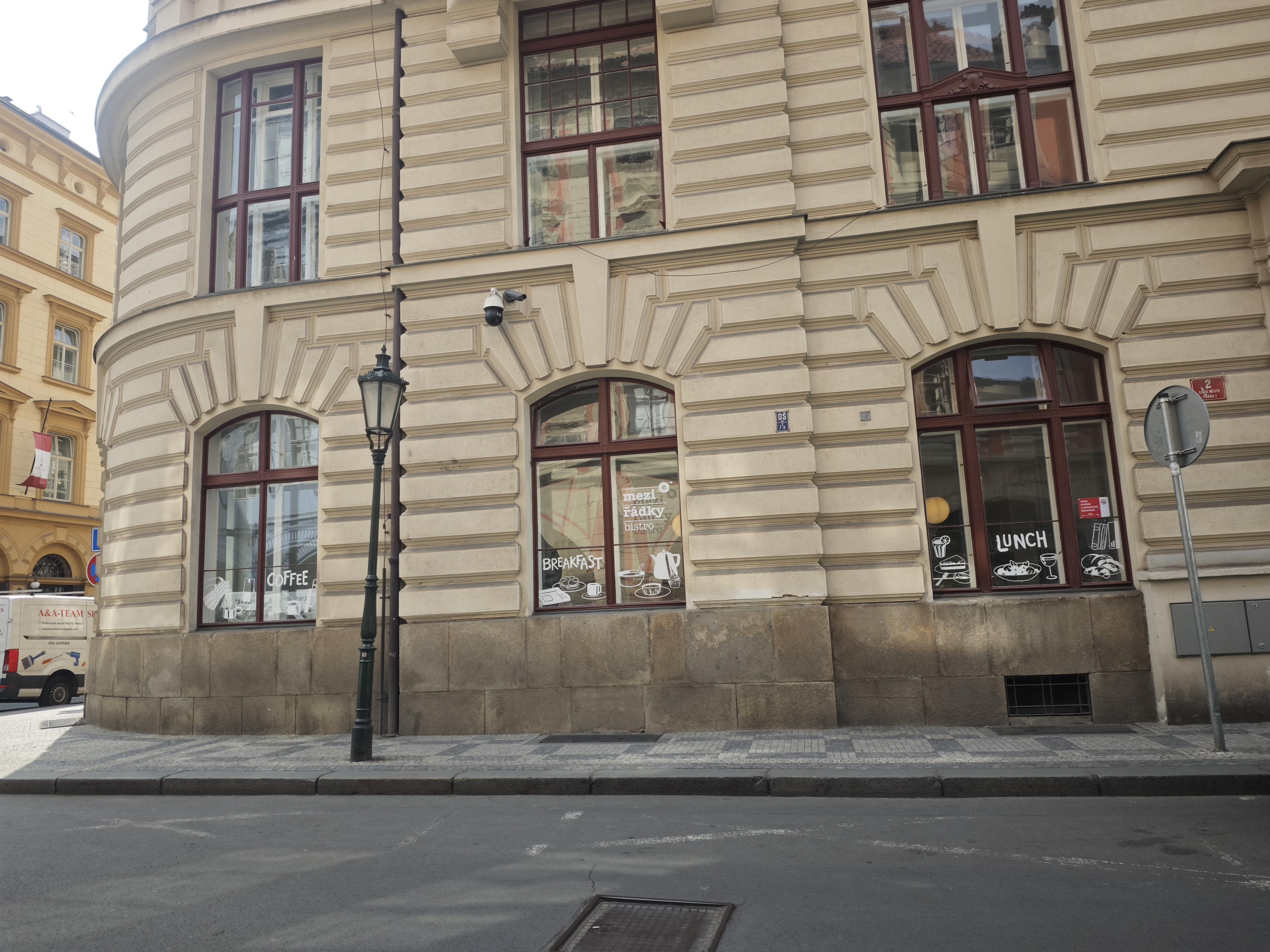 Bistro Mezi řádky foto 2