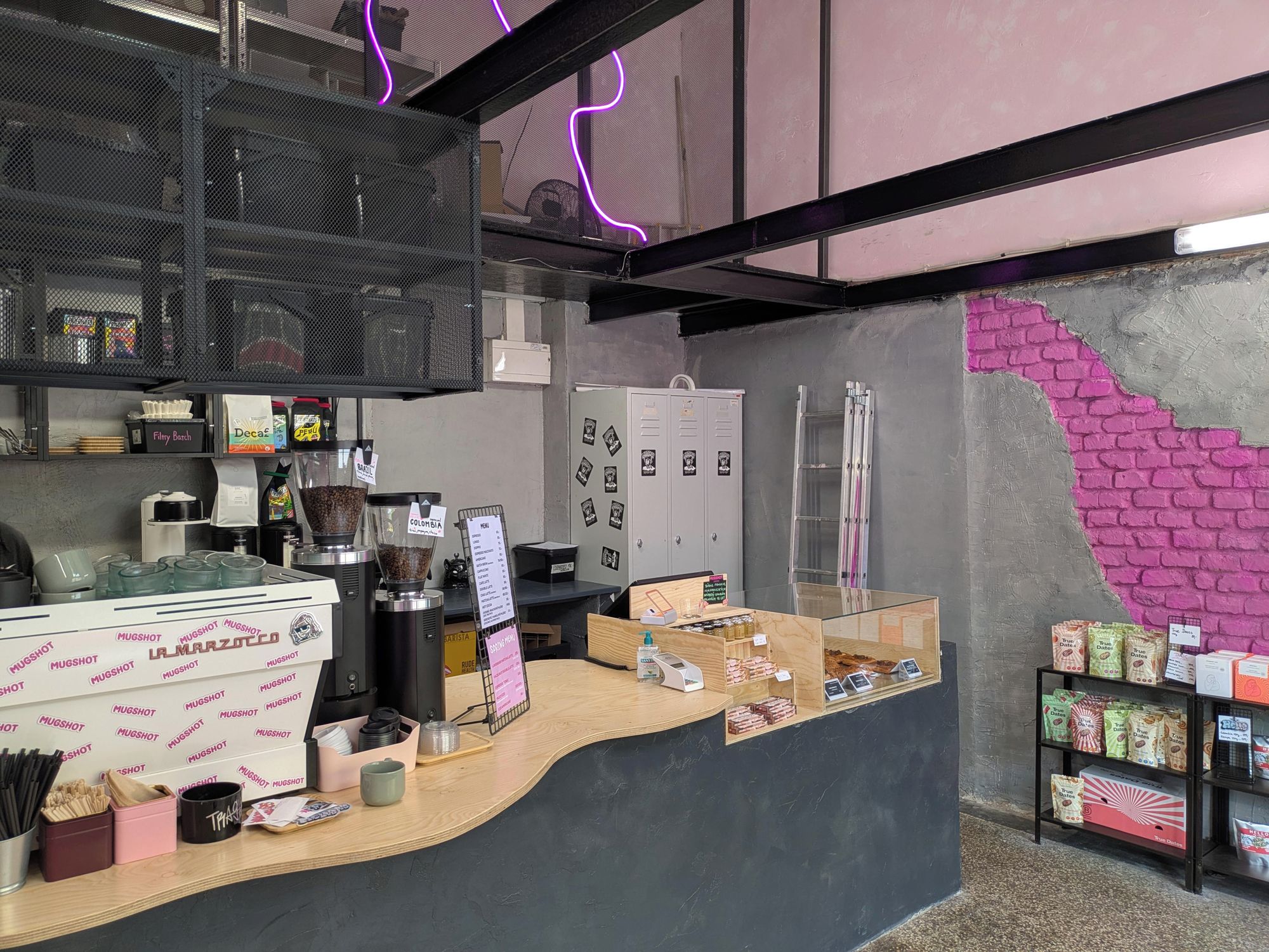 Mugshot Espresso Bar foto 4