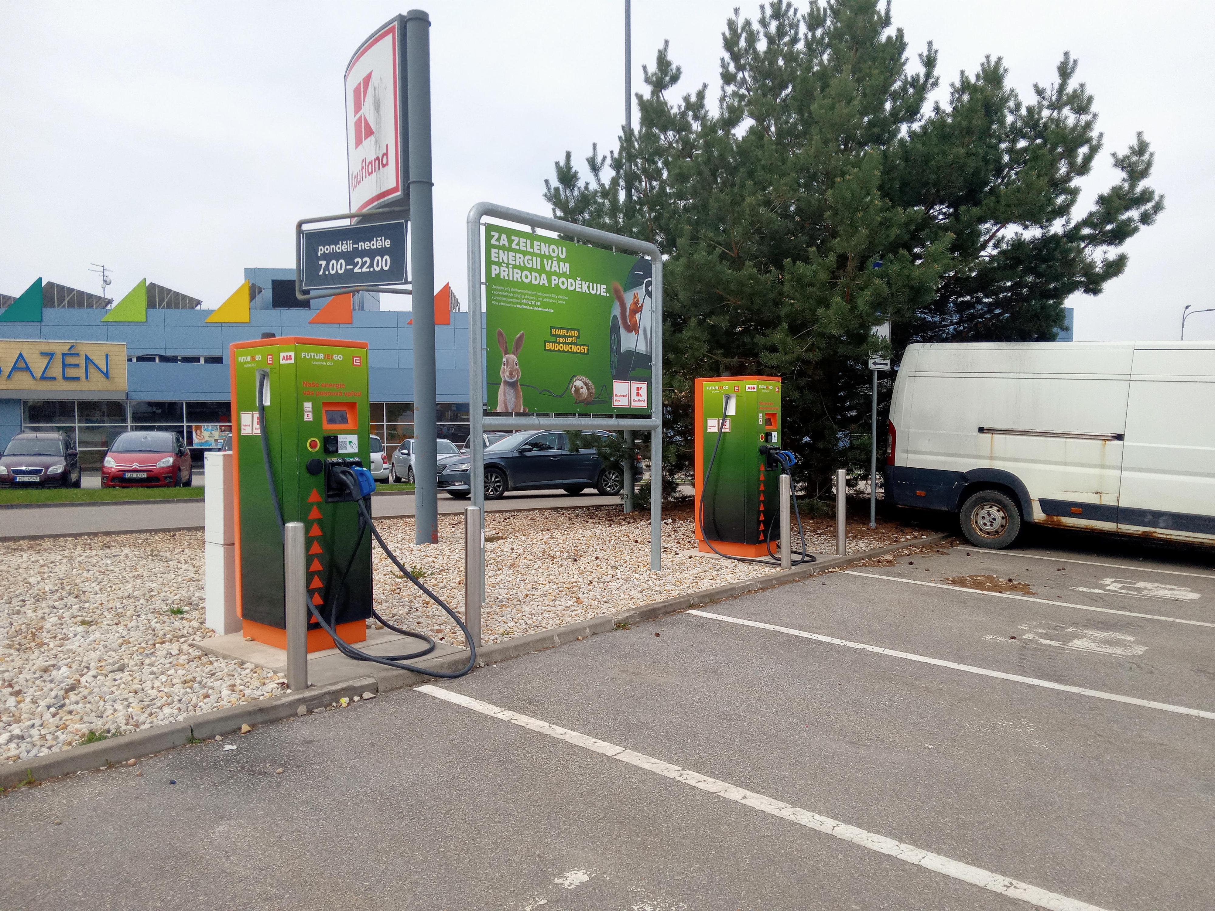 Nabíjecí stanice ČEZ foto 5