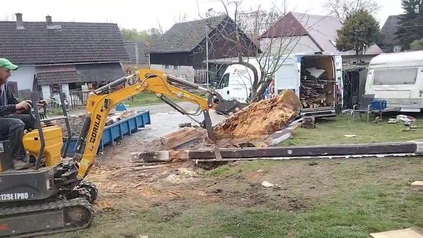 Zednické práce Petr Sedláček foto 2 (náhled videa)