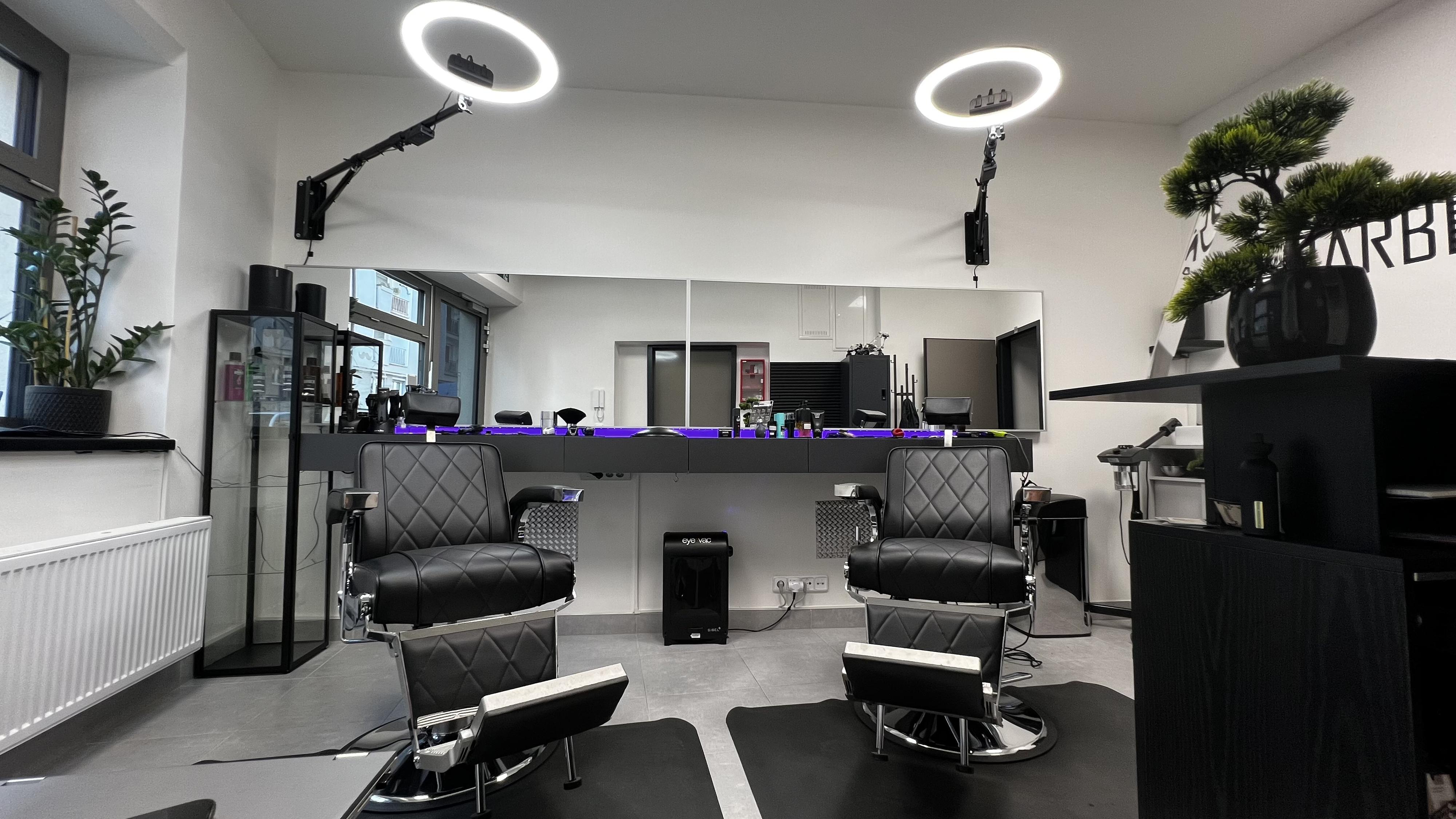 Vyšehrad Blades Barbershop foto 3