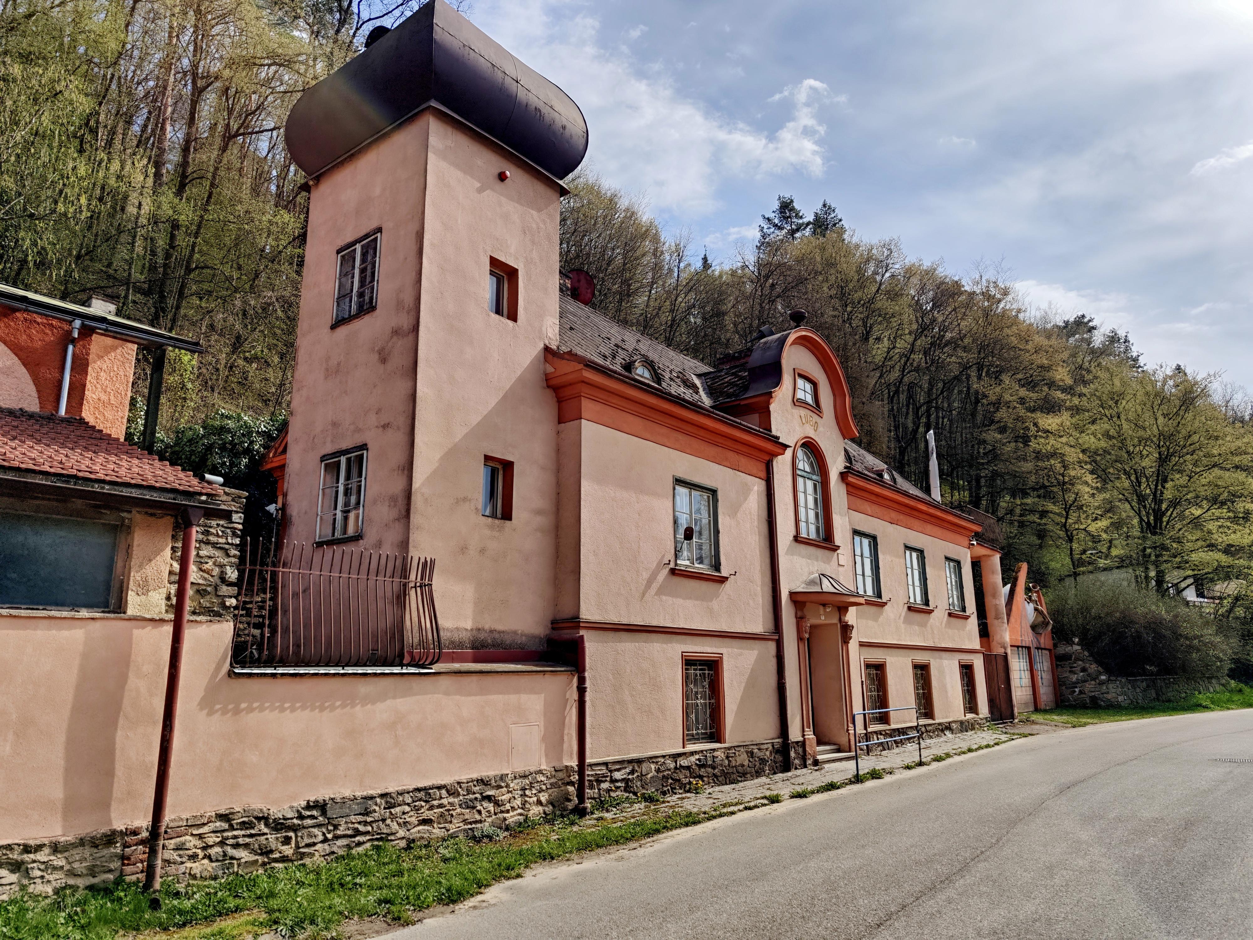 Zámeček Lubo – Muzeum celoživotního díla Lubo Kristka foto 4