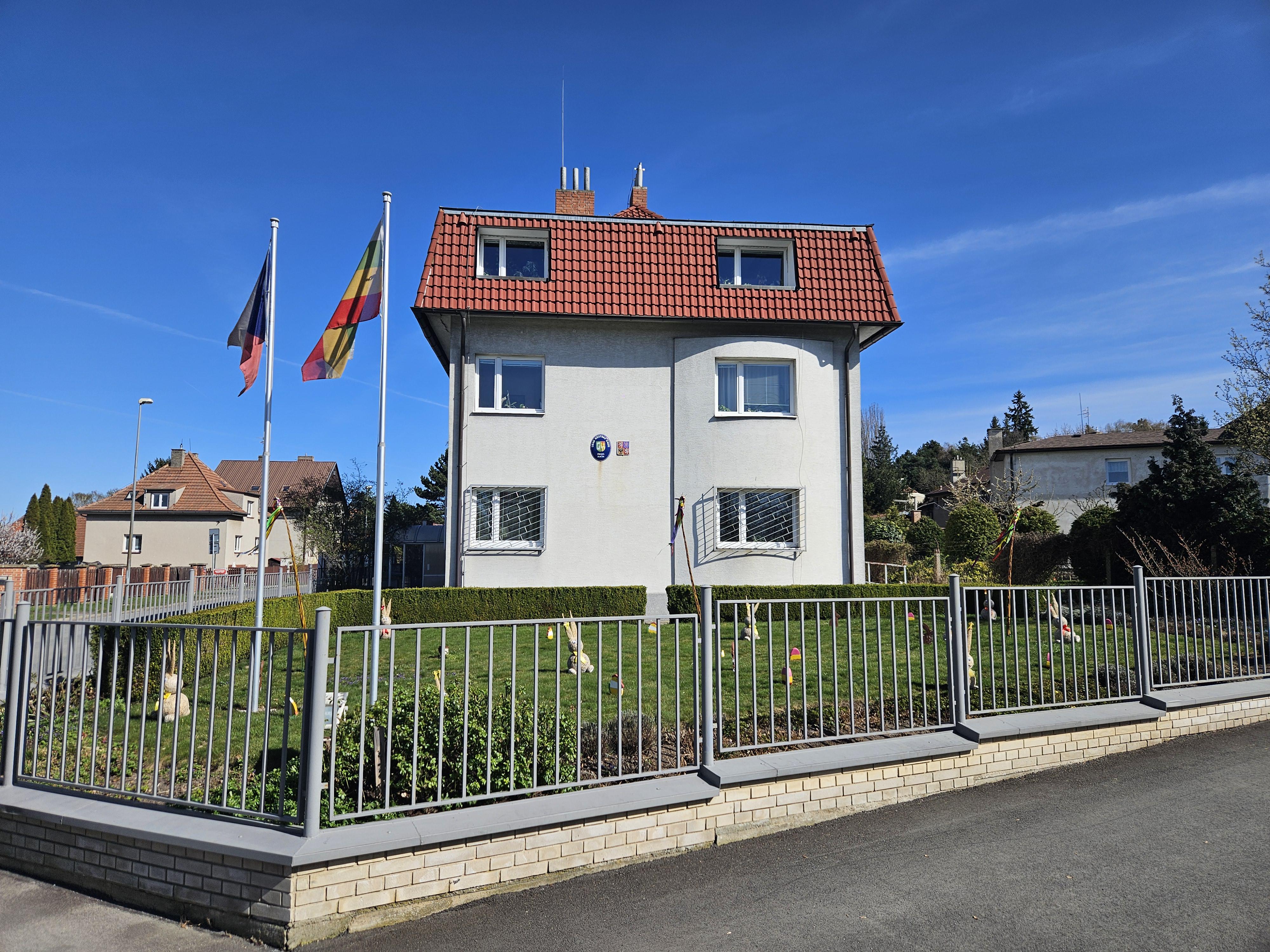 Úřad městské části Praha-Zličín foto 5