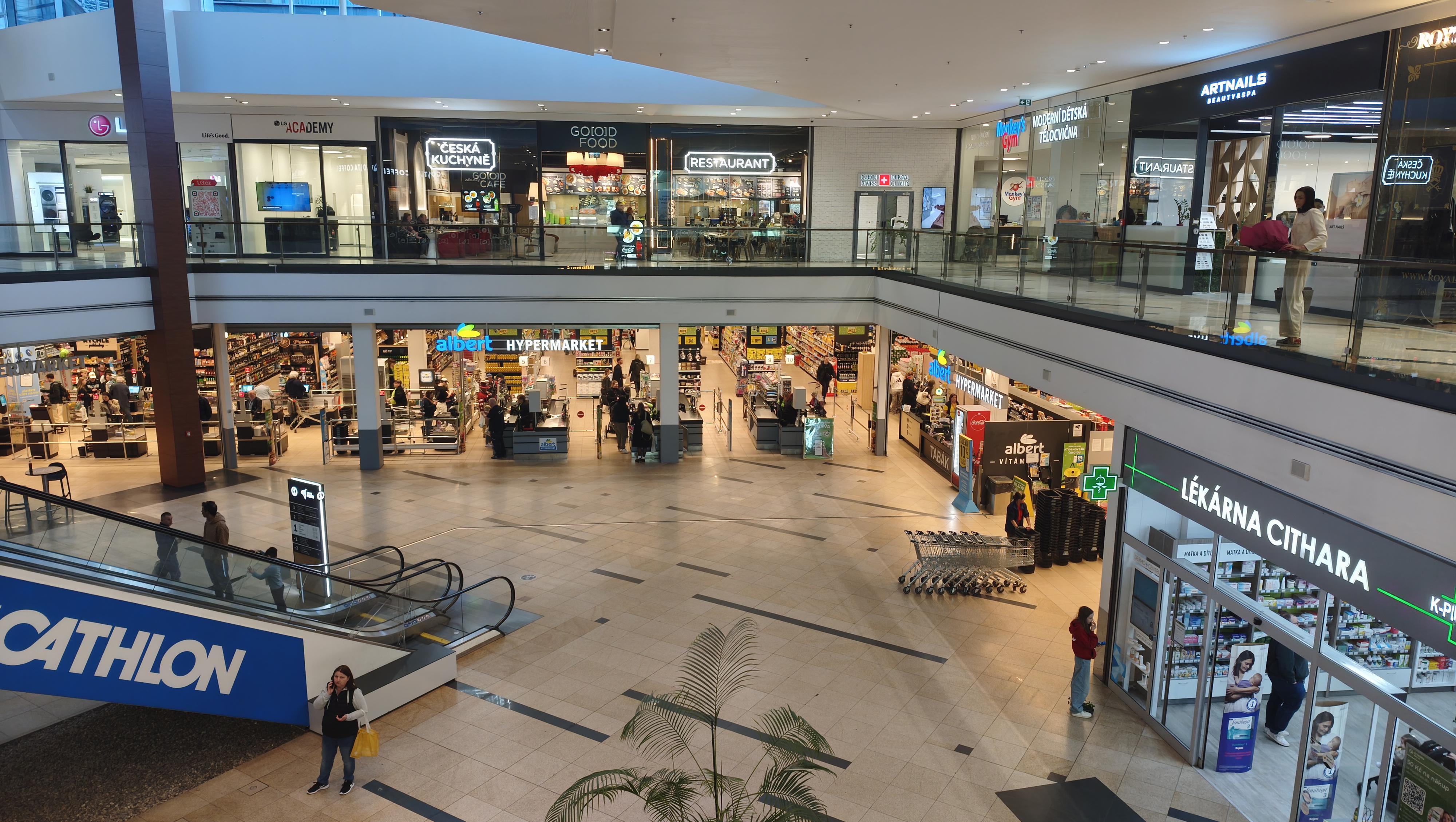 Albert Hypermarket foto 5