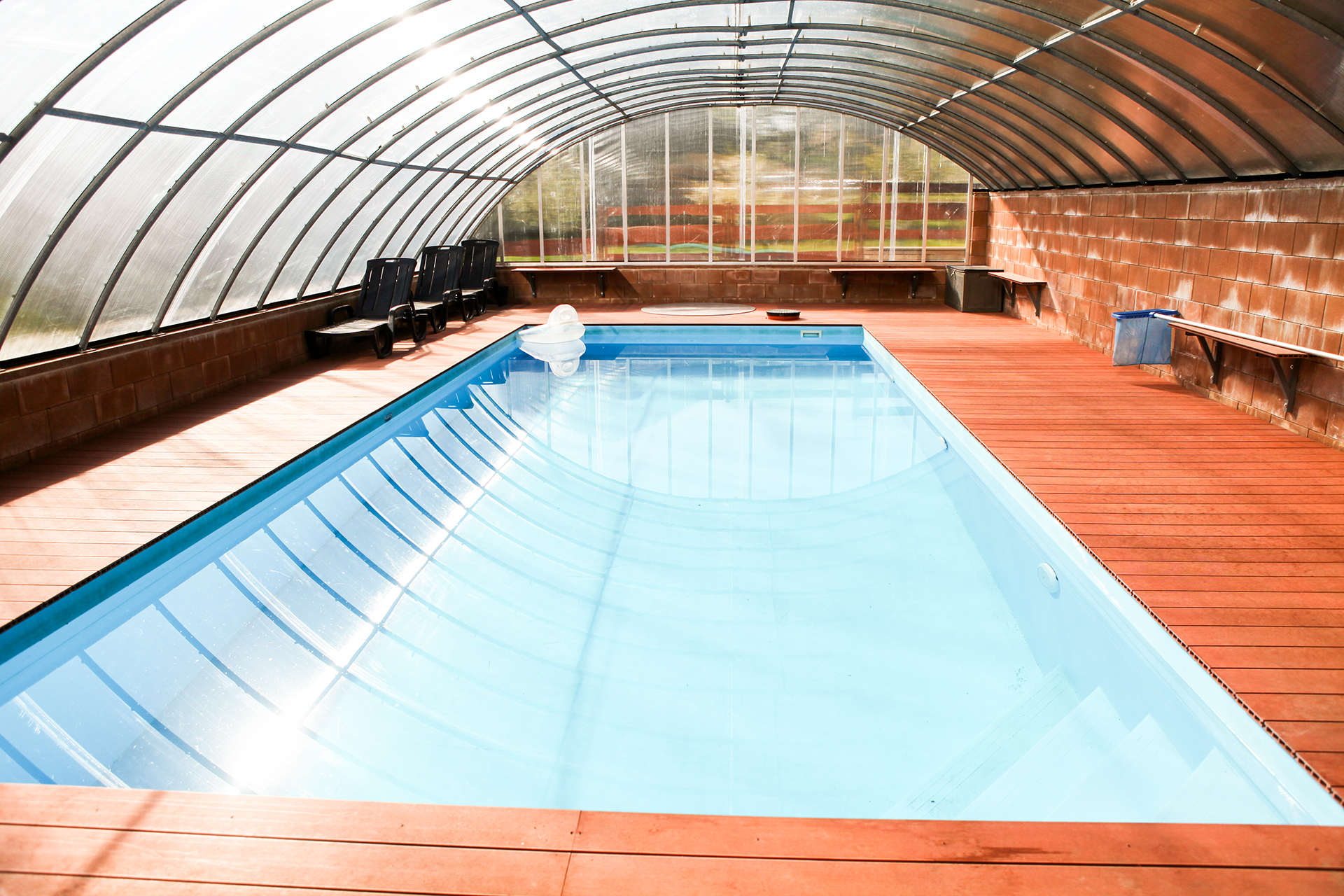 Koupání v našem bazénu v ceně ubytování