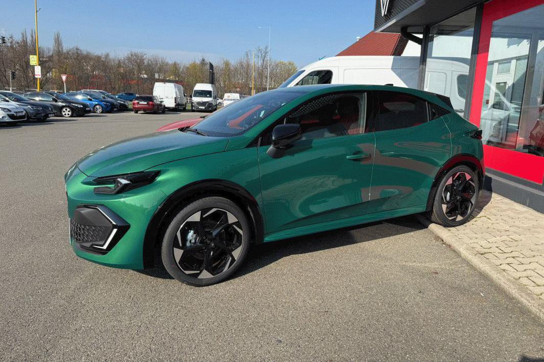 SKLADOVÝ VŮZ | nový RENAULT Clio | sleva 30 000 Kč