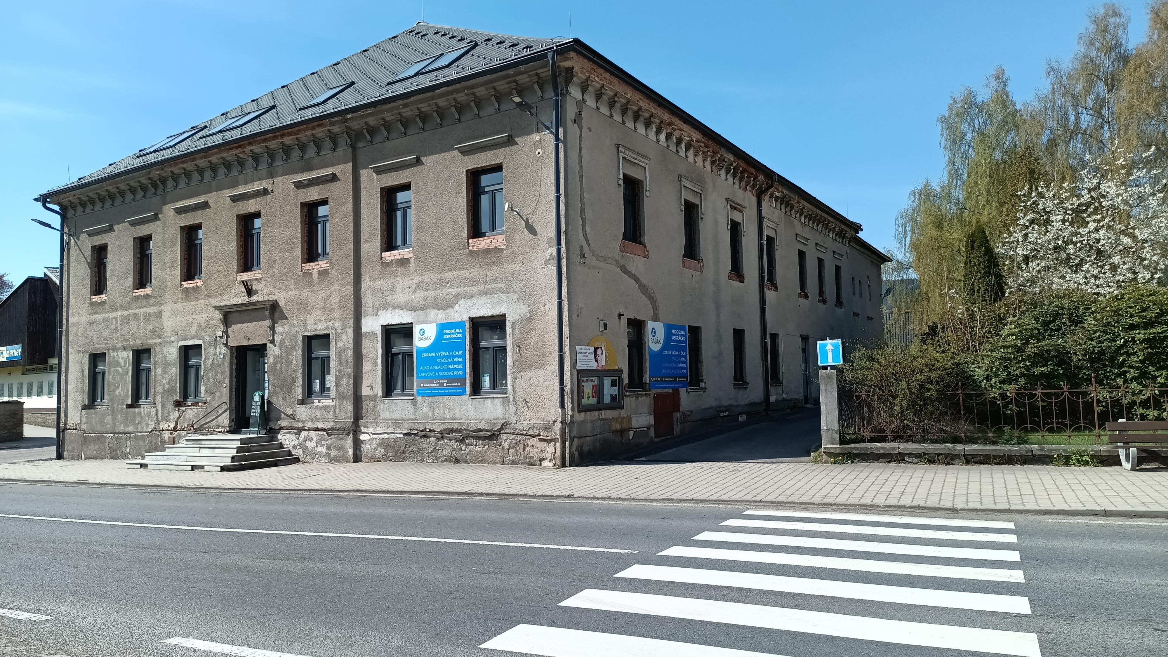 Maloobchod nápojů Babák